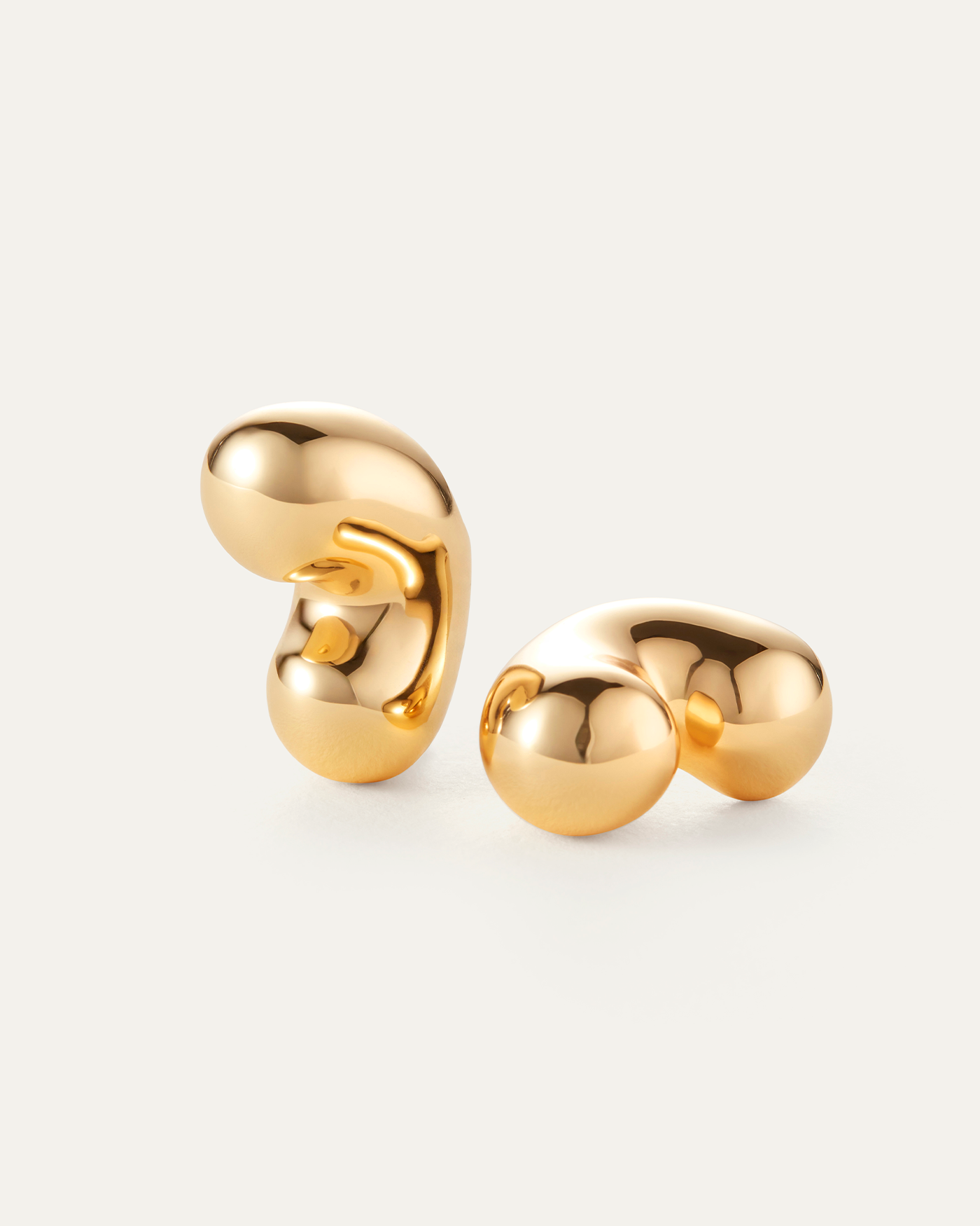 Eliza Puff Earrings Gold
