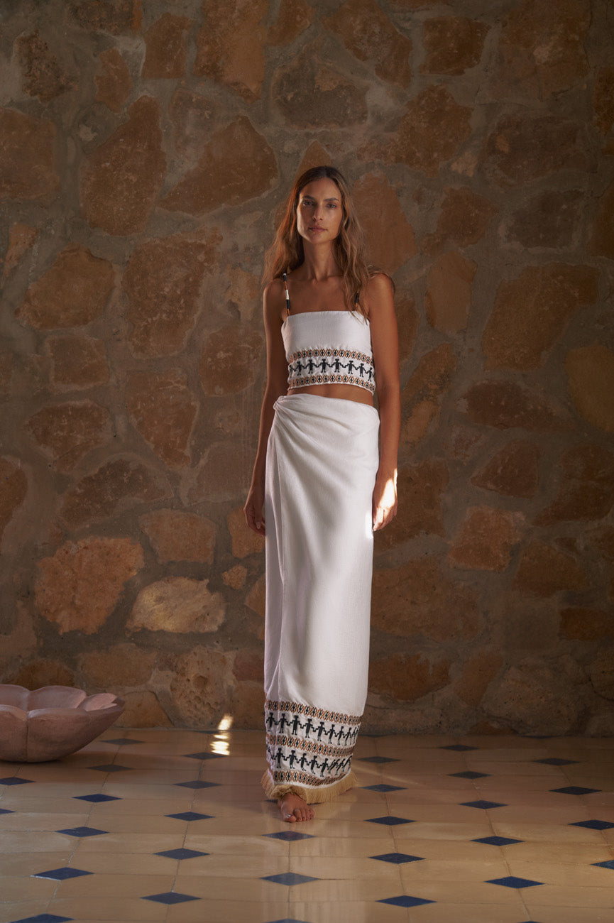 Guainia Linen Top / White Embroidered