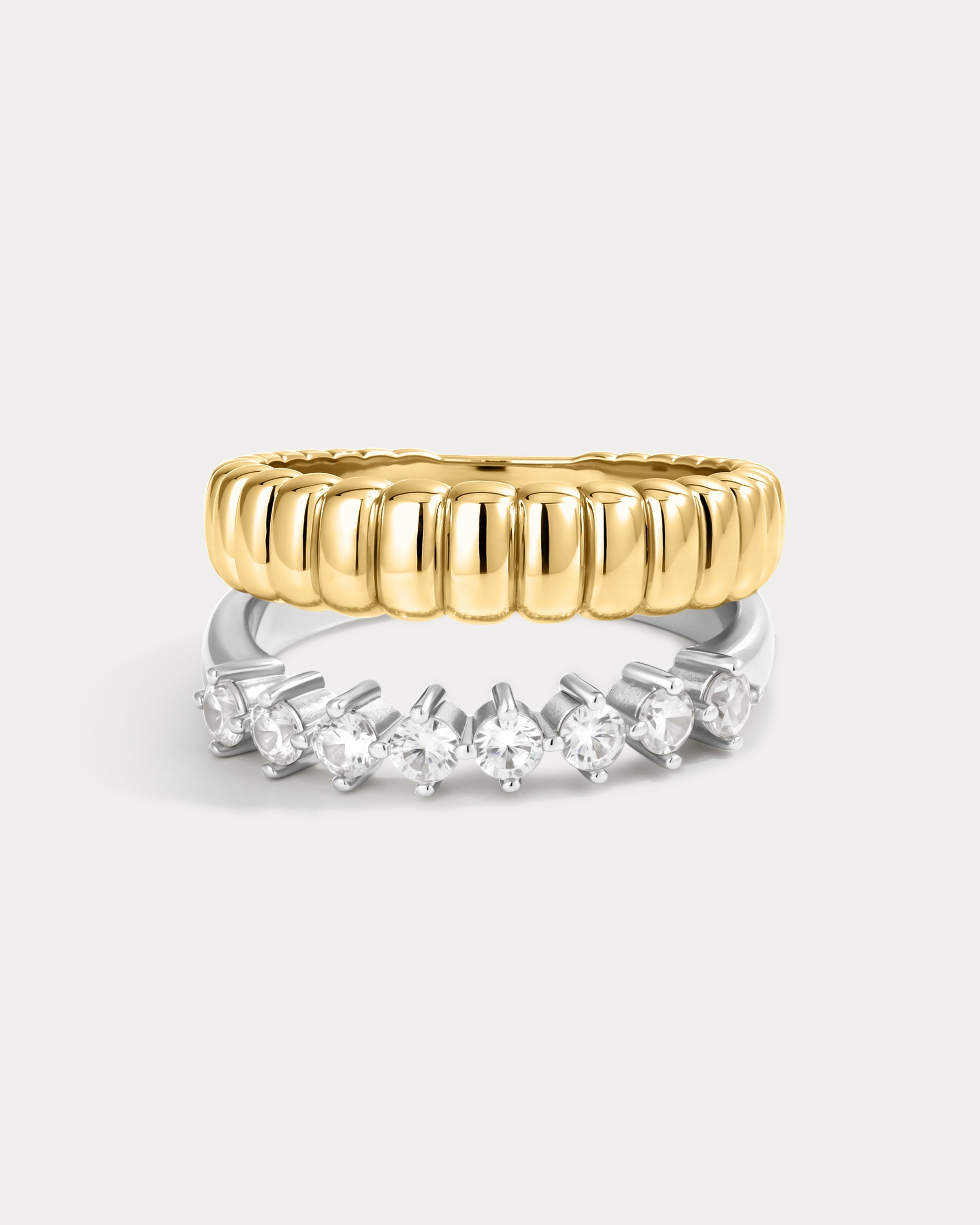 The Luv Aj Sierra Split Ring on white background