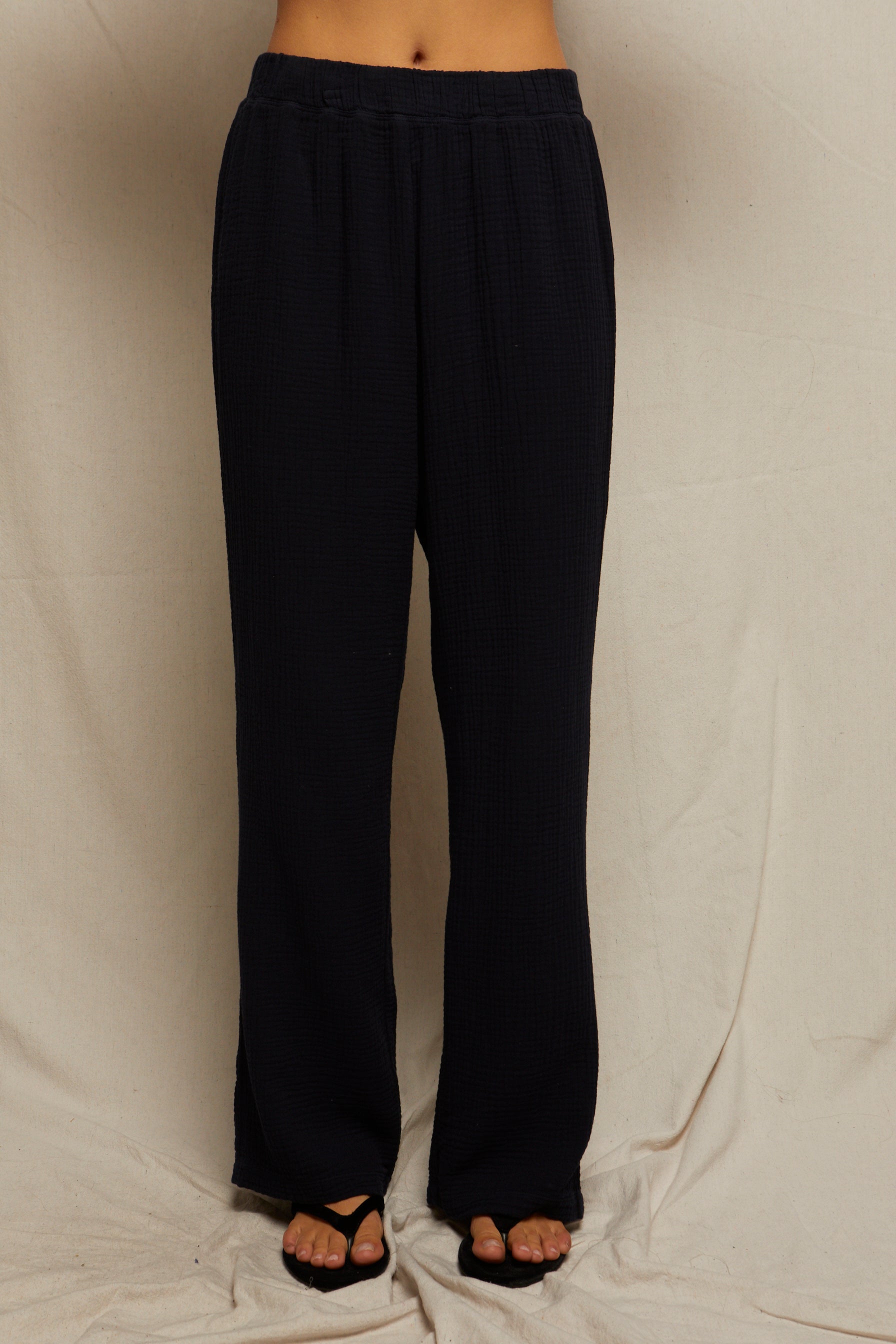 mina double gauze pull on pant | navy