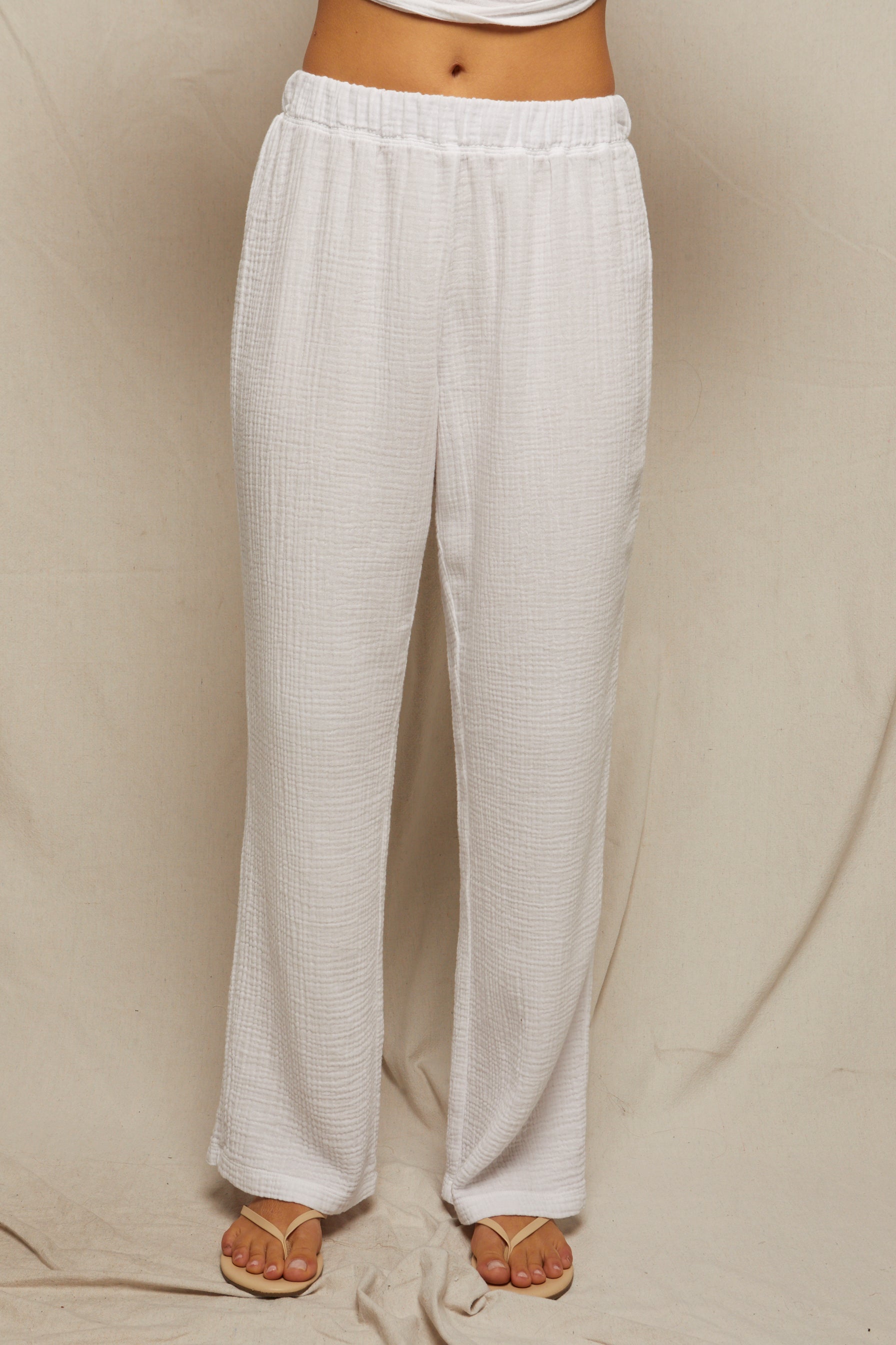 mina double gauze pull on pant | white