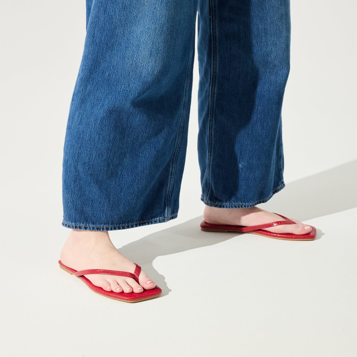 MERCER IN RED CROC - Yosi Samra  -
