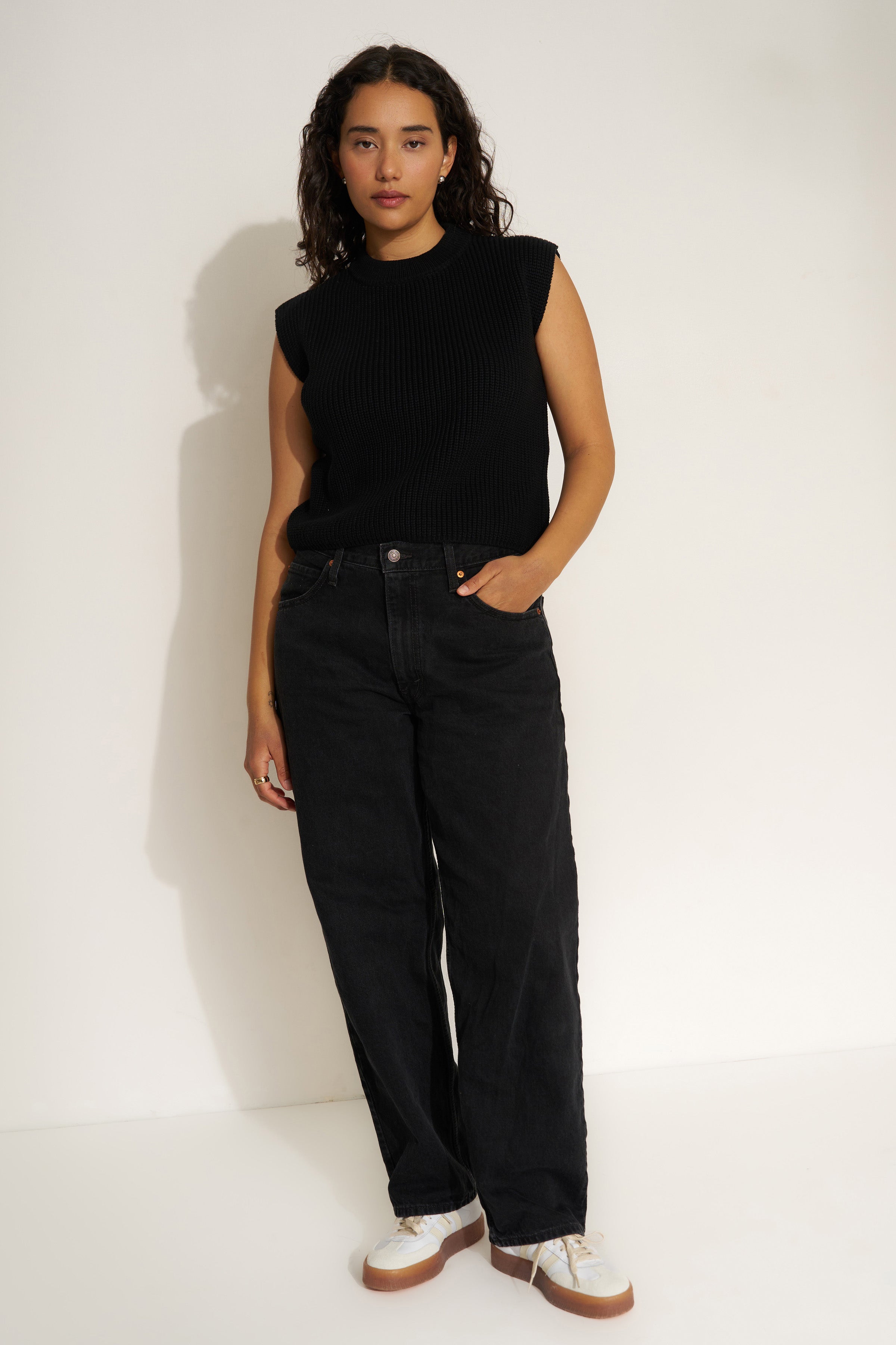 The Muscle Tee - Black