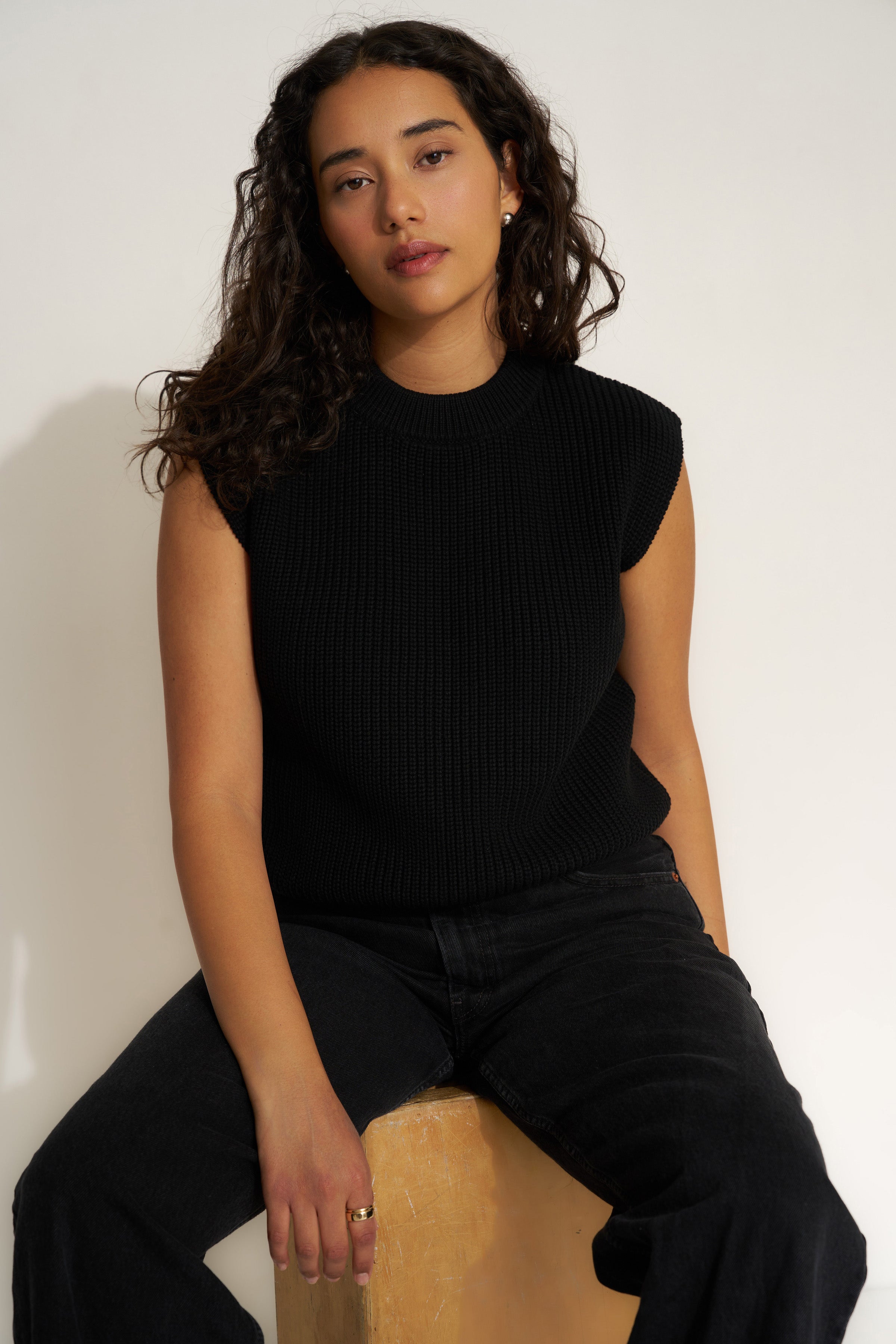 The Muscle Tee - Black