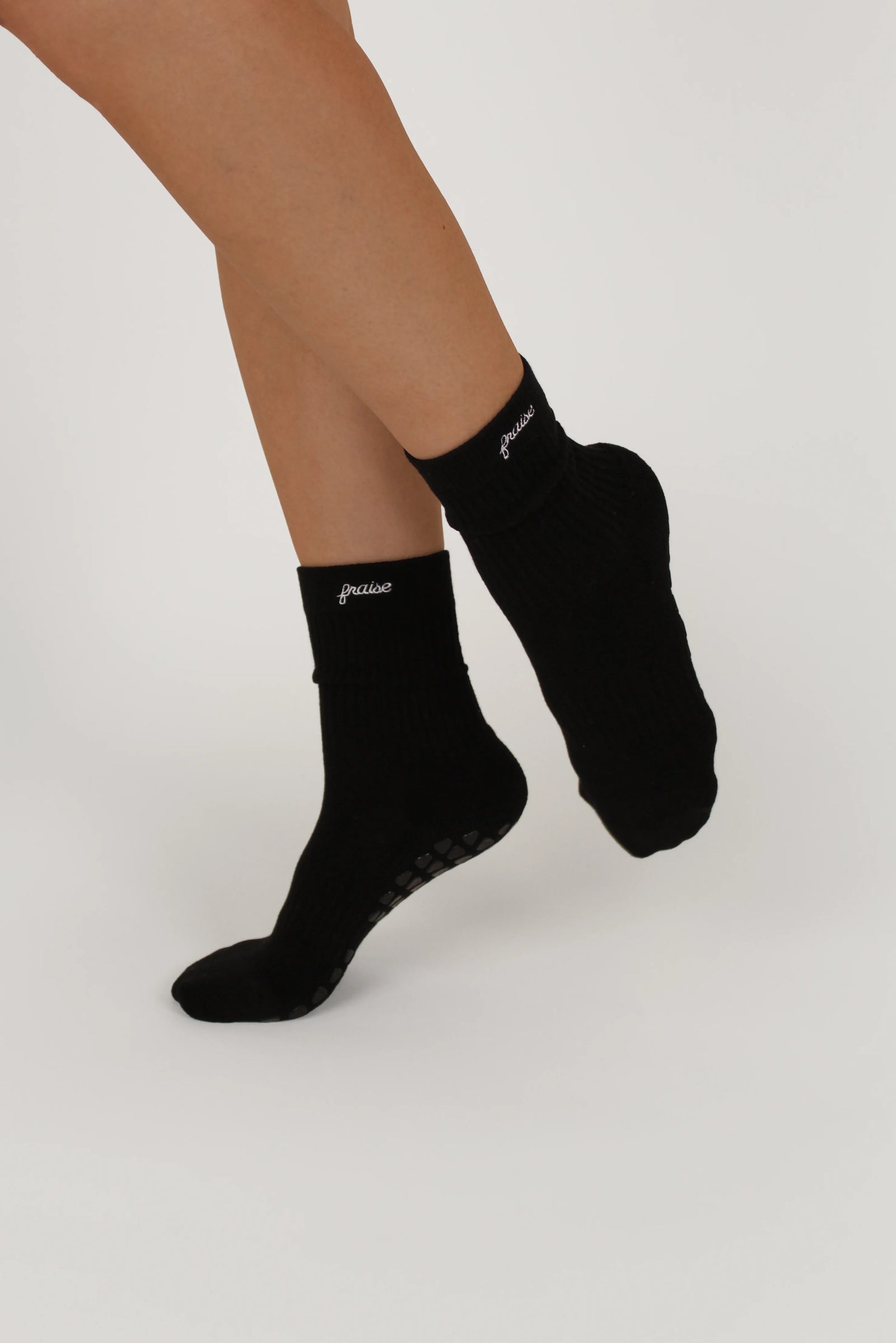 Onyx Script Grip Sock