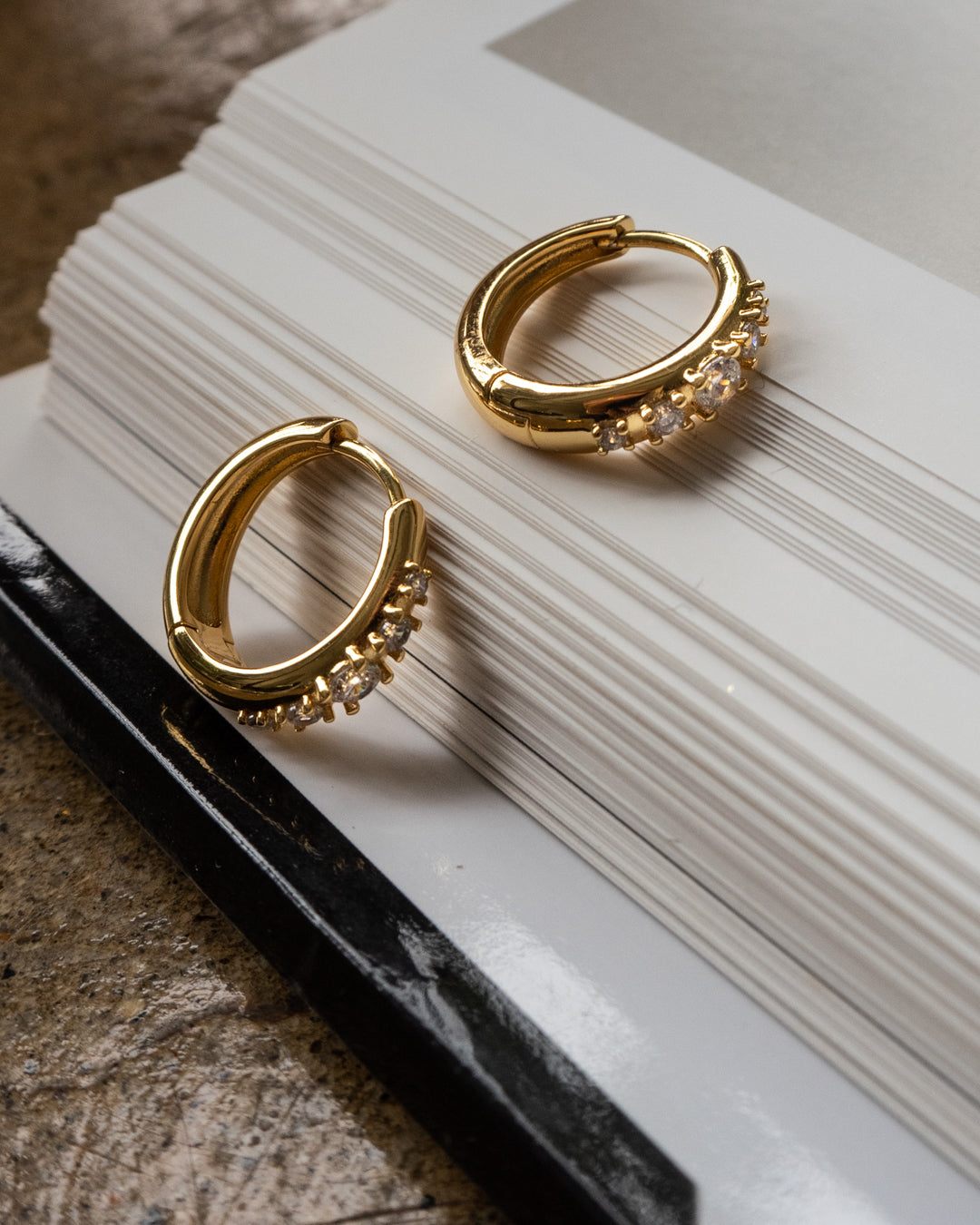 Stone Geneva Hoops- Gold