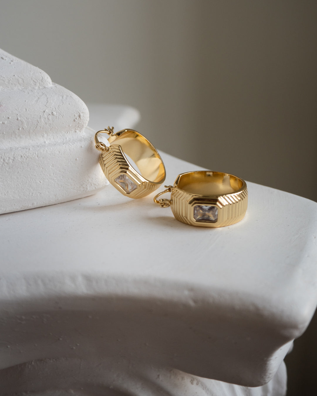 Ridged Pyramid Hoops- Gold
