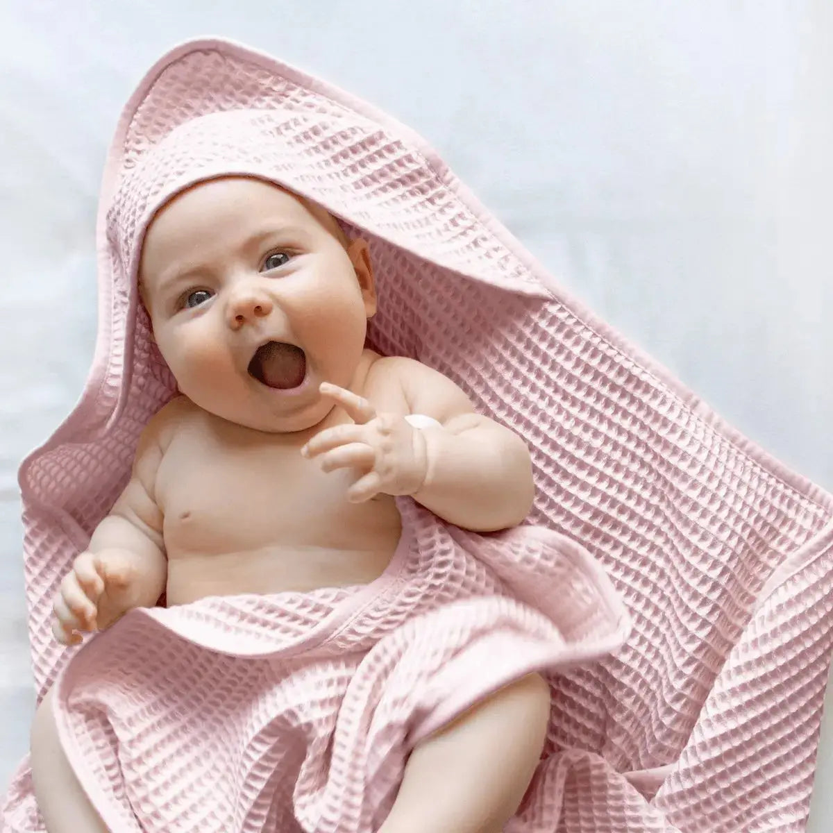 Waffle Hooded Baby Towel / Rose