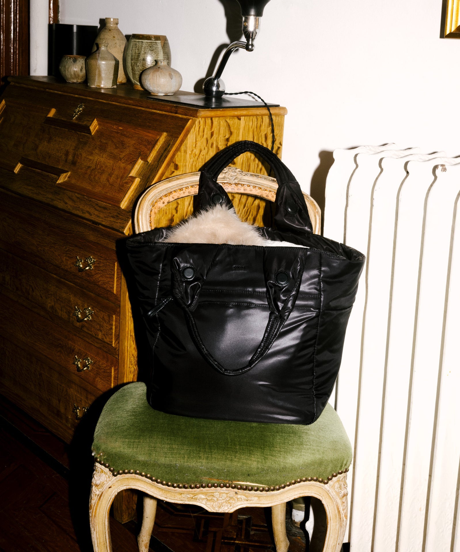 CUMULUS Medium Nylon in Black | Caraa