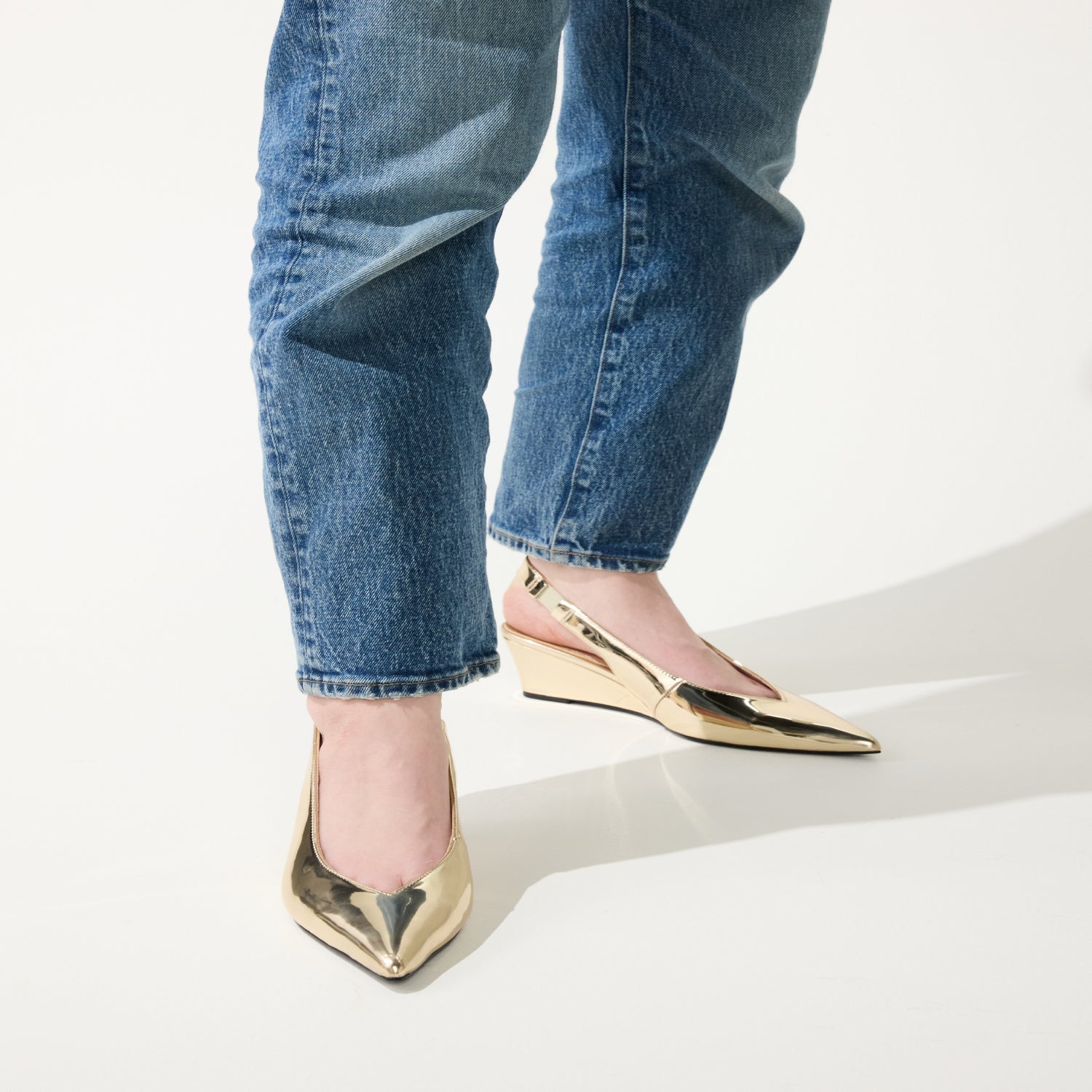 PHOEBE IN GOLD MIRRORED METALLIC - Yosi Samra  -