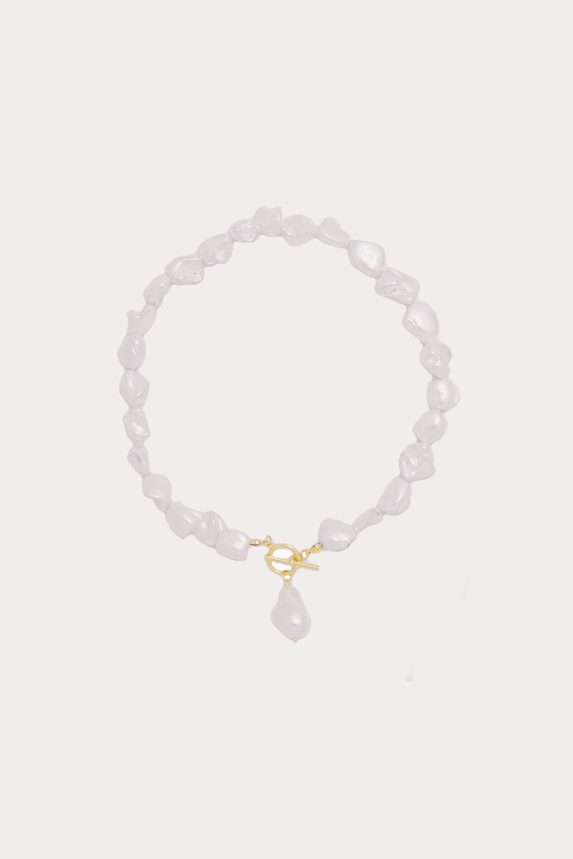 Pearl Barrier Necklace
