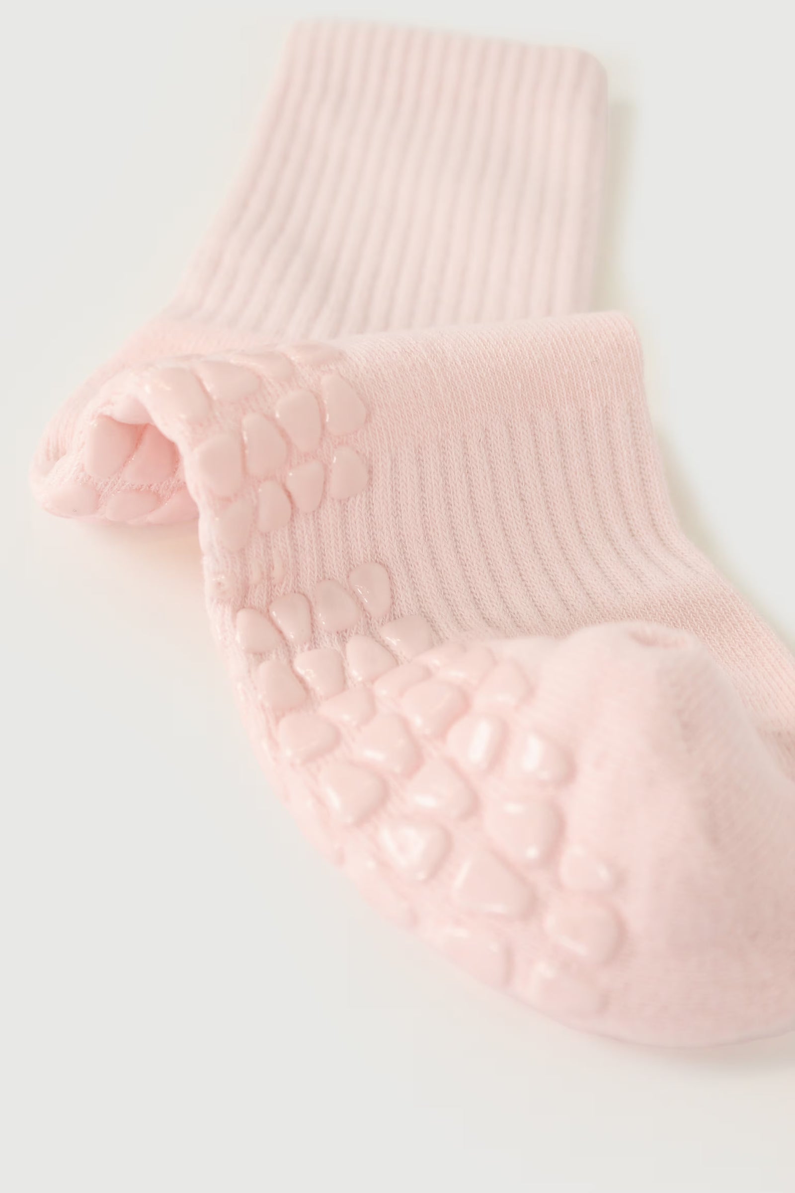 Primrose Classic Crew Grip Sock