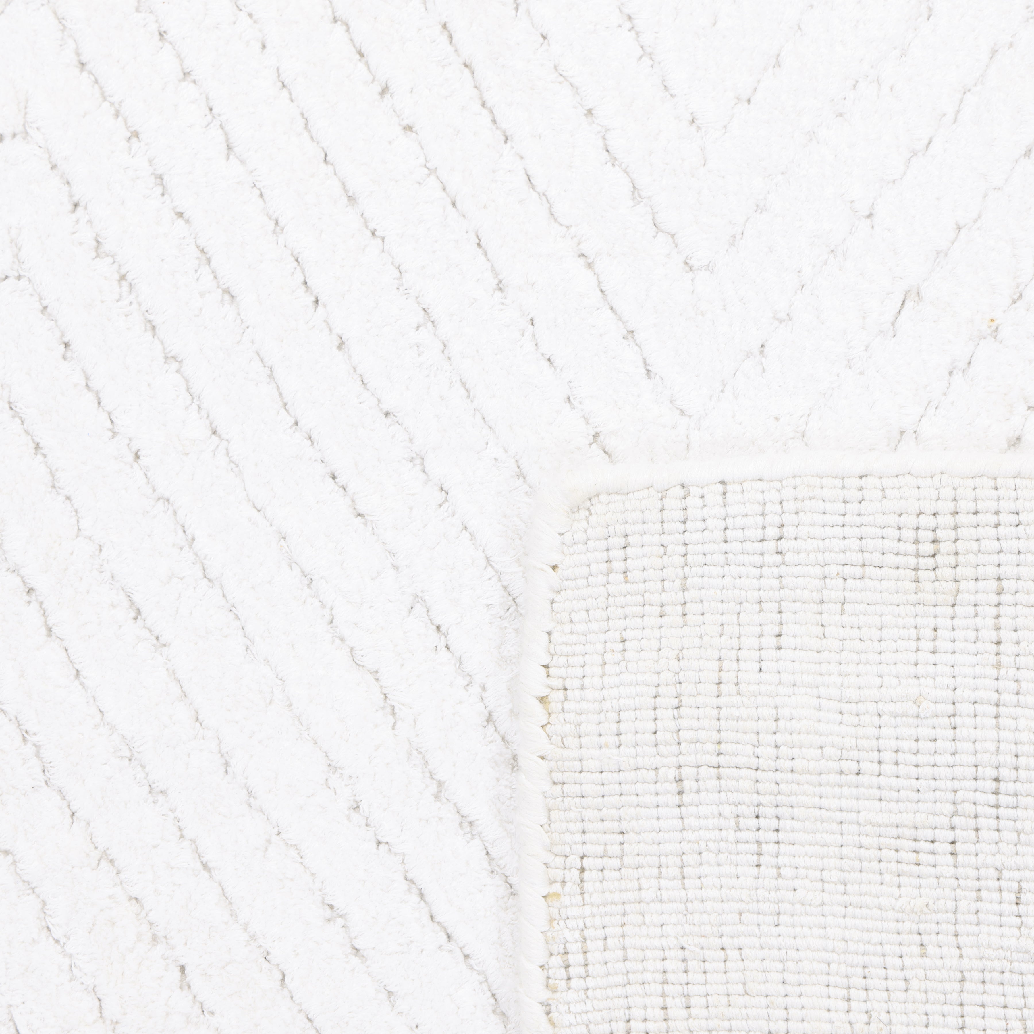 Chevelle Hand-Loomed Contemporary Chevron Ivory Area Rug