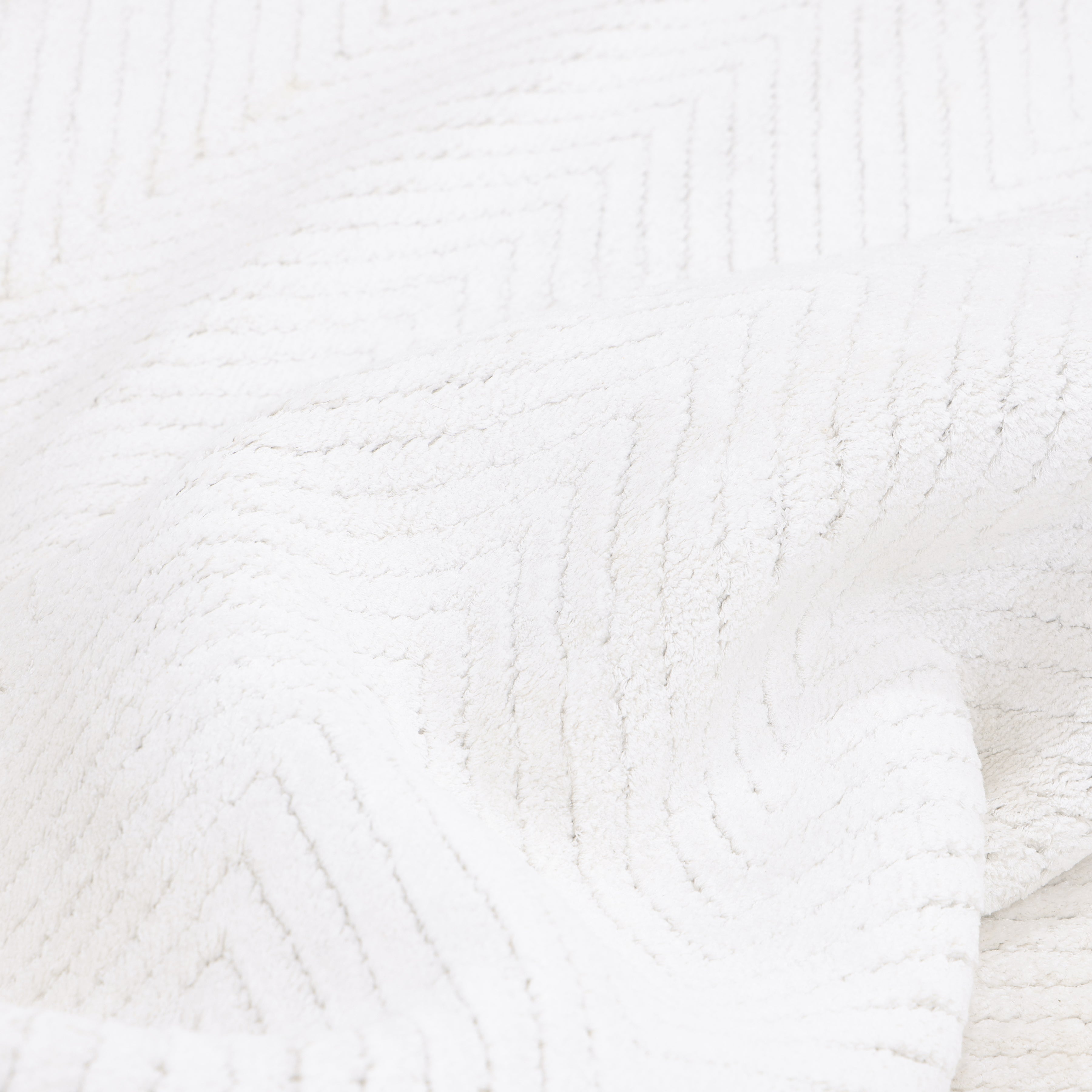 Chevelle Hand-Loomed Contemporary Chevron Ivory Area Rug