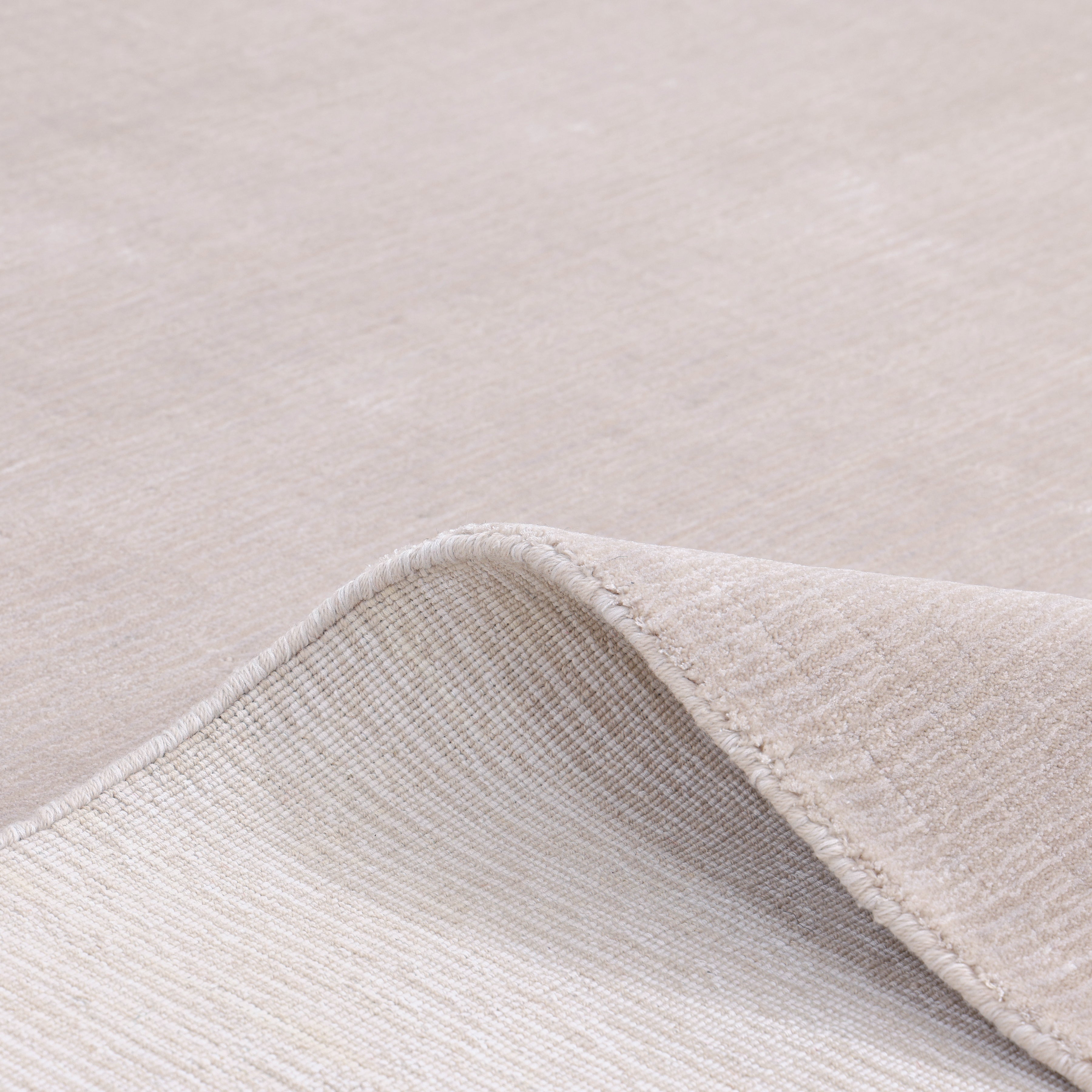 Lodhi Hand-Loomed Contemporary Solid Gray Area Rug