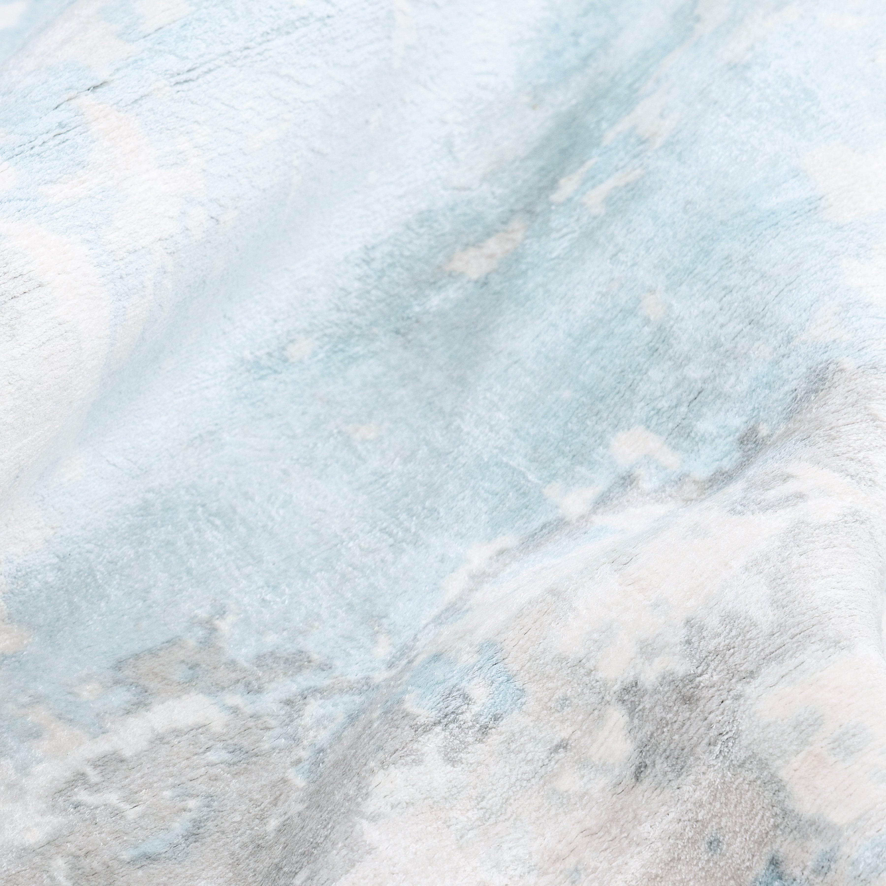 Denali Hand-Loomed Contemporary Abstract Ivory Area Rug