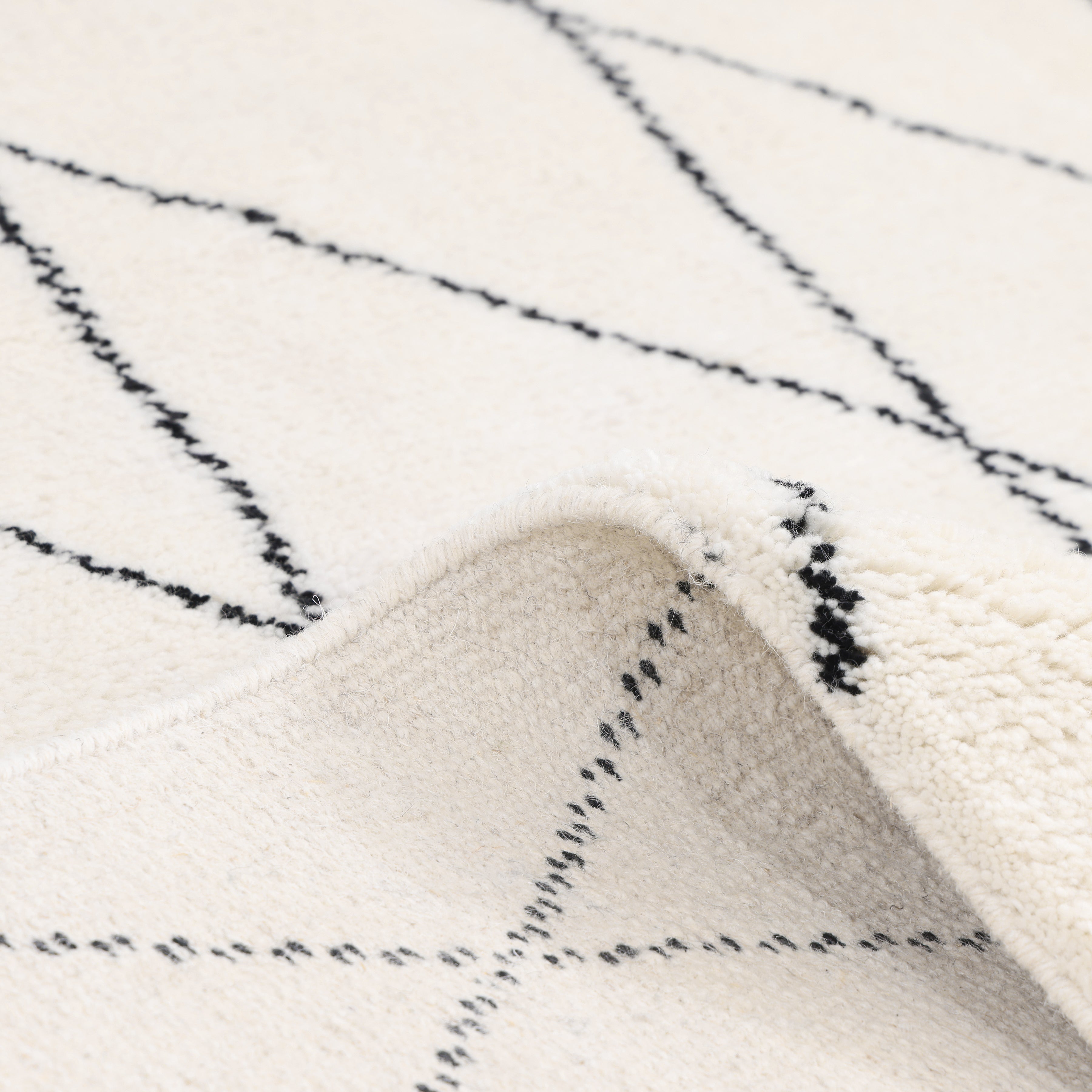 Shaggy Moroccan Hand Knotted Bohemian Moroccan Ivory Area Rug