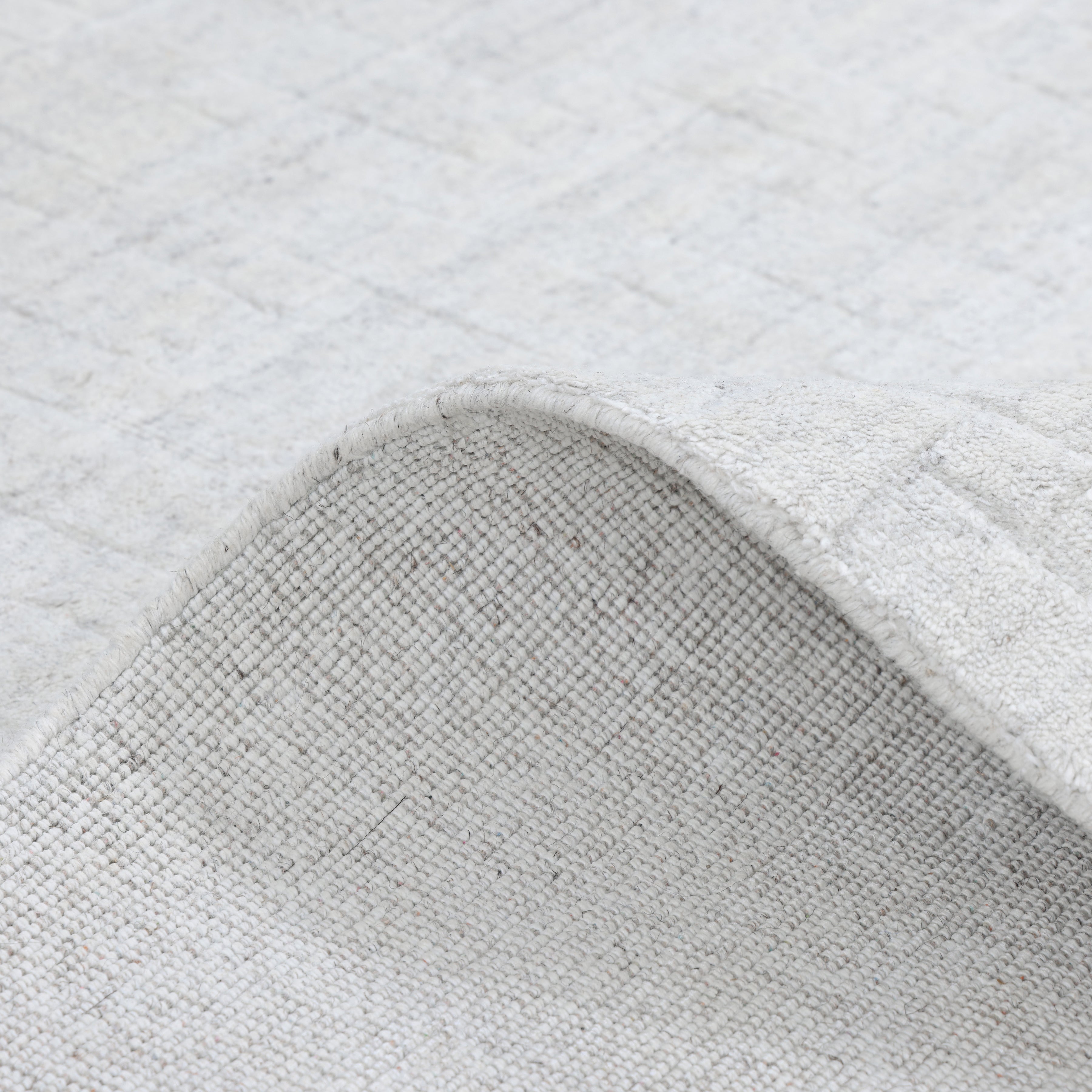 Peyton Hand-Loomed Contemporary Geometric Ivory Area Rug
