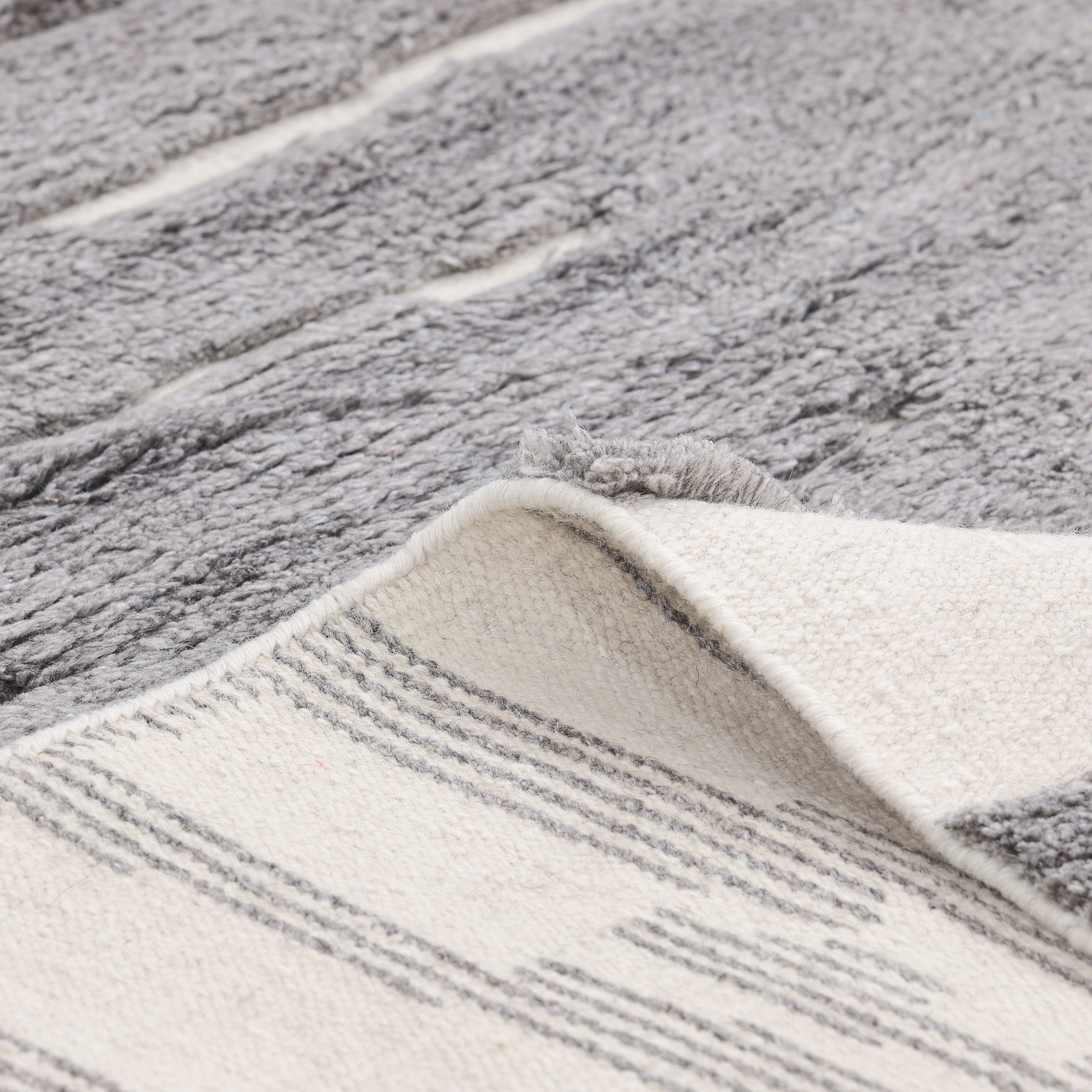 Maverick Hand Knotted Contemporary Geometric Gray Area Rug