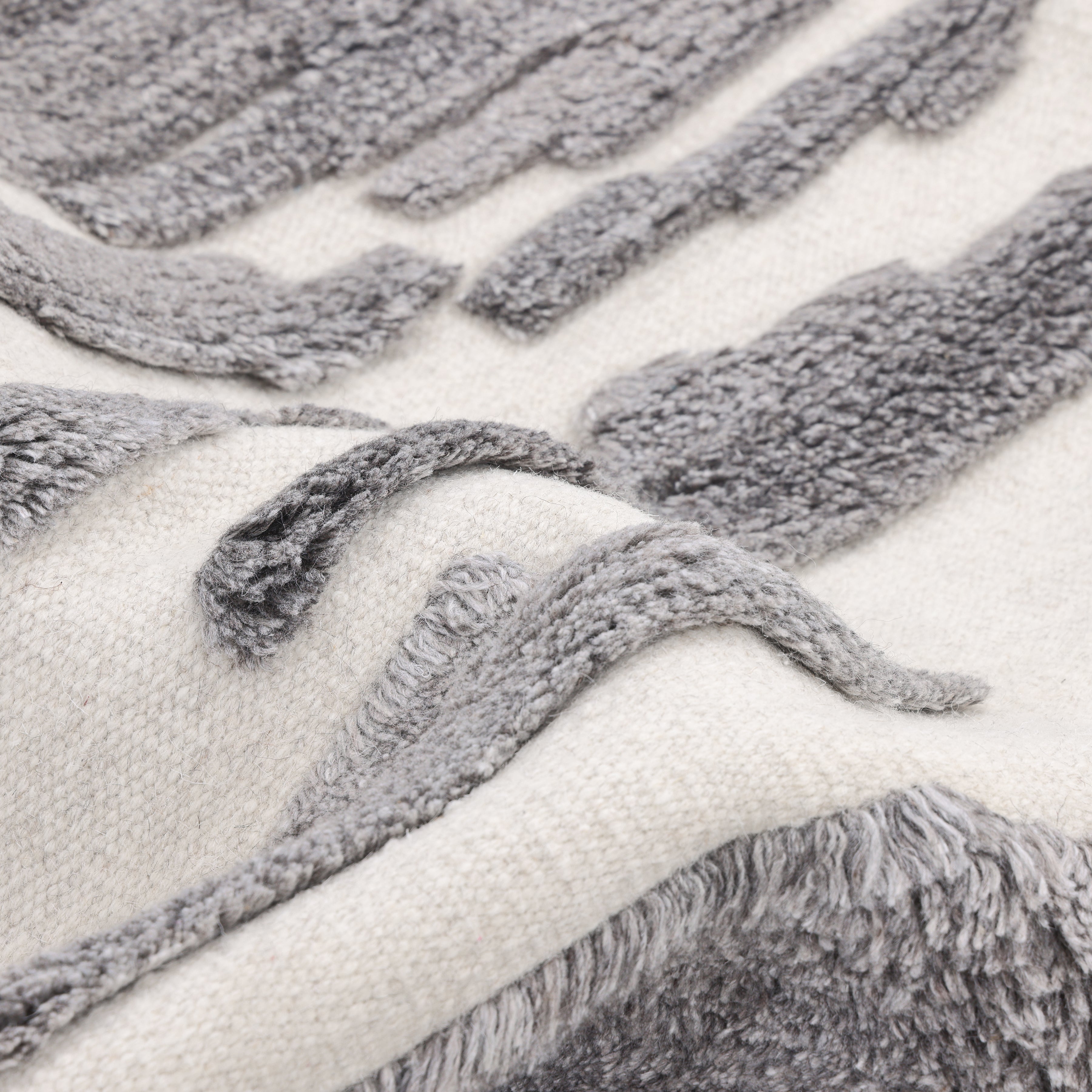 Maverick Hand Knotted Contemporary Geometric Gray Area Rug