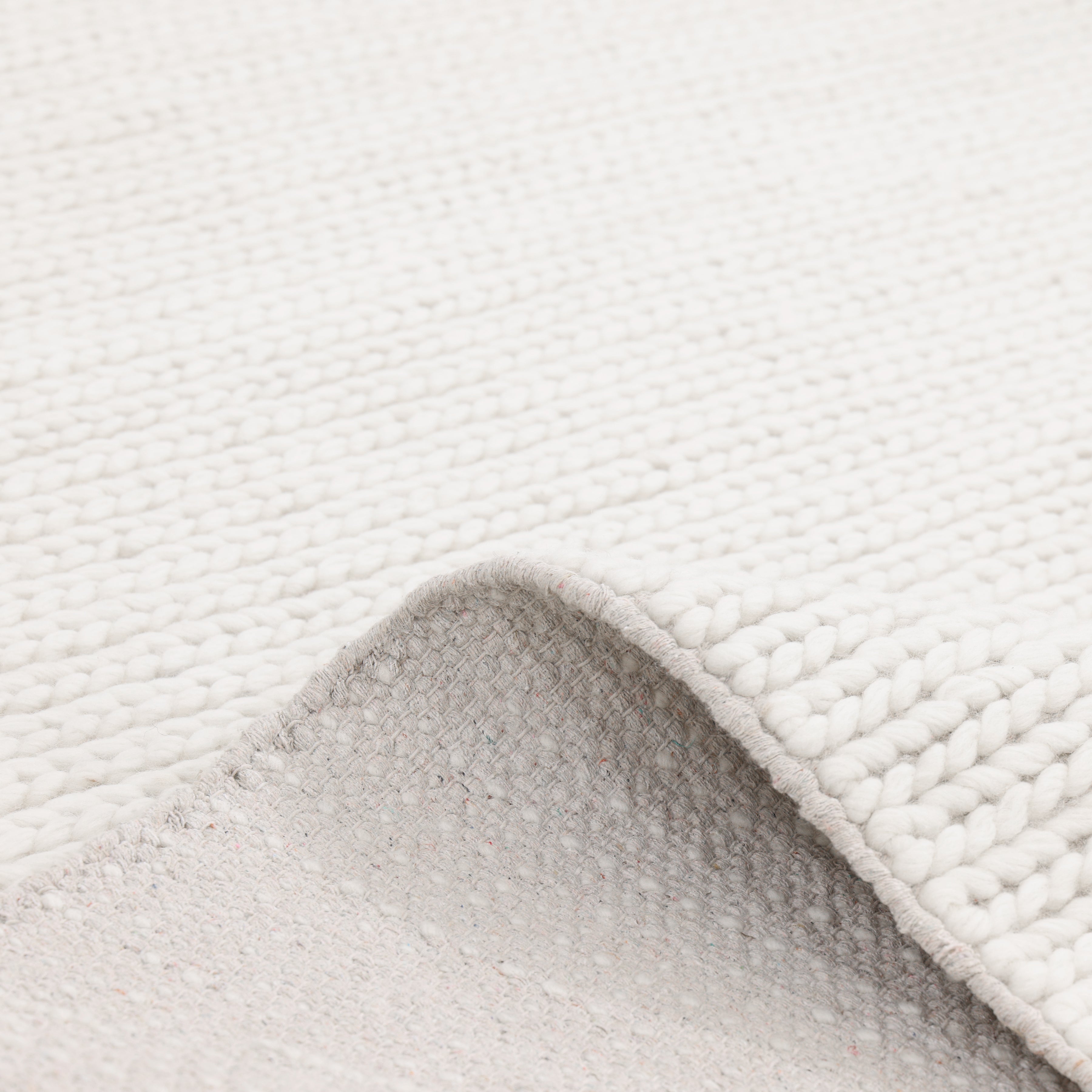 Elizabeth Hand Woven Contemporary Solid Ivory Area Rug