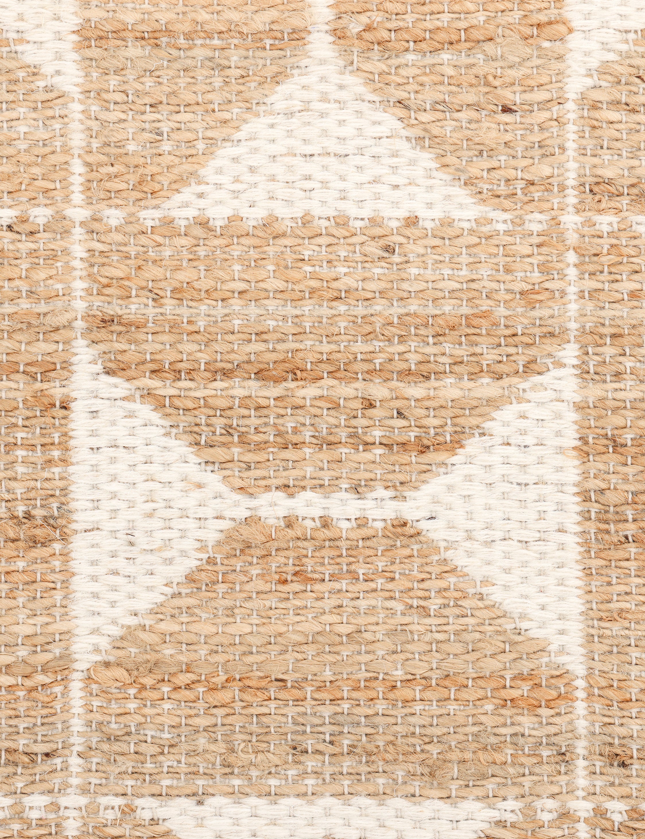 Elle Hand Woven Contemporary Geometric Ivory Area Rug