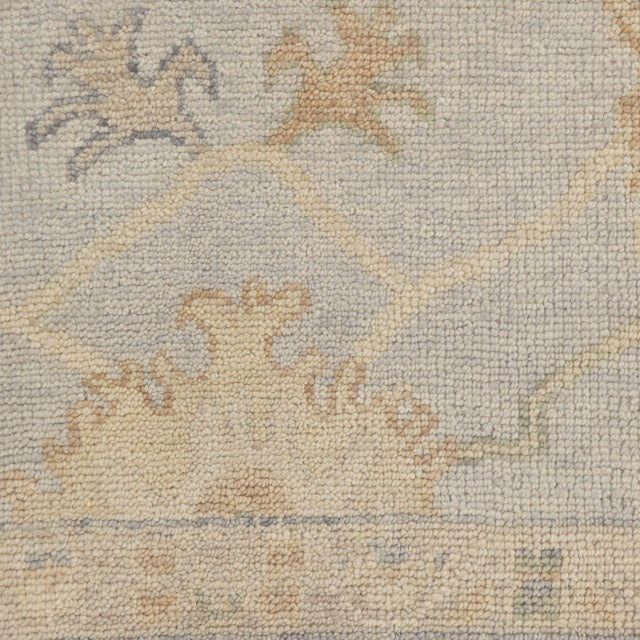 Edinburgh Wool Hand Knotted Traditional Area Rug - Lavender