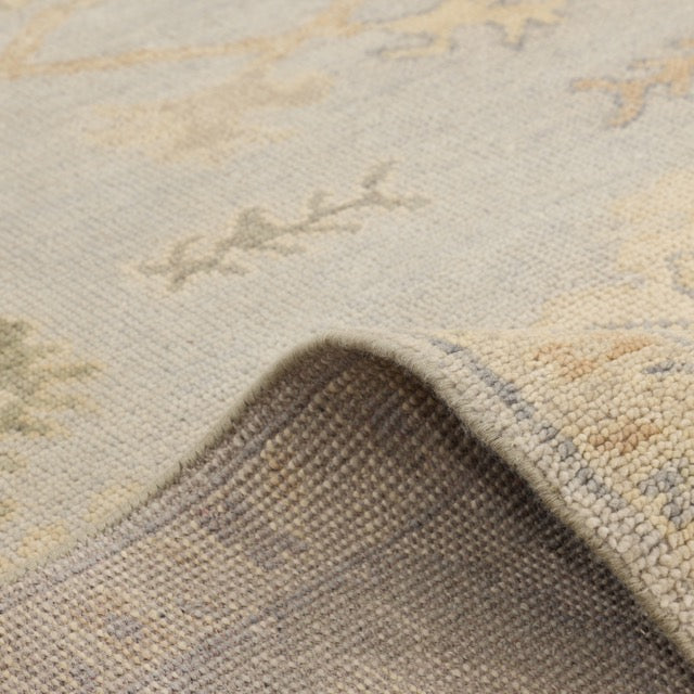 Edinburgh Wool Hand Knotted Traditional Area Rug - Lavender