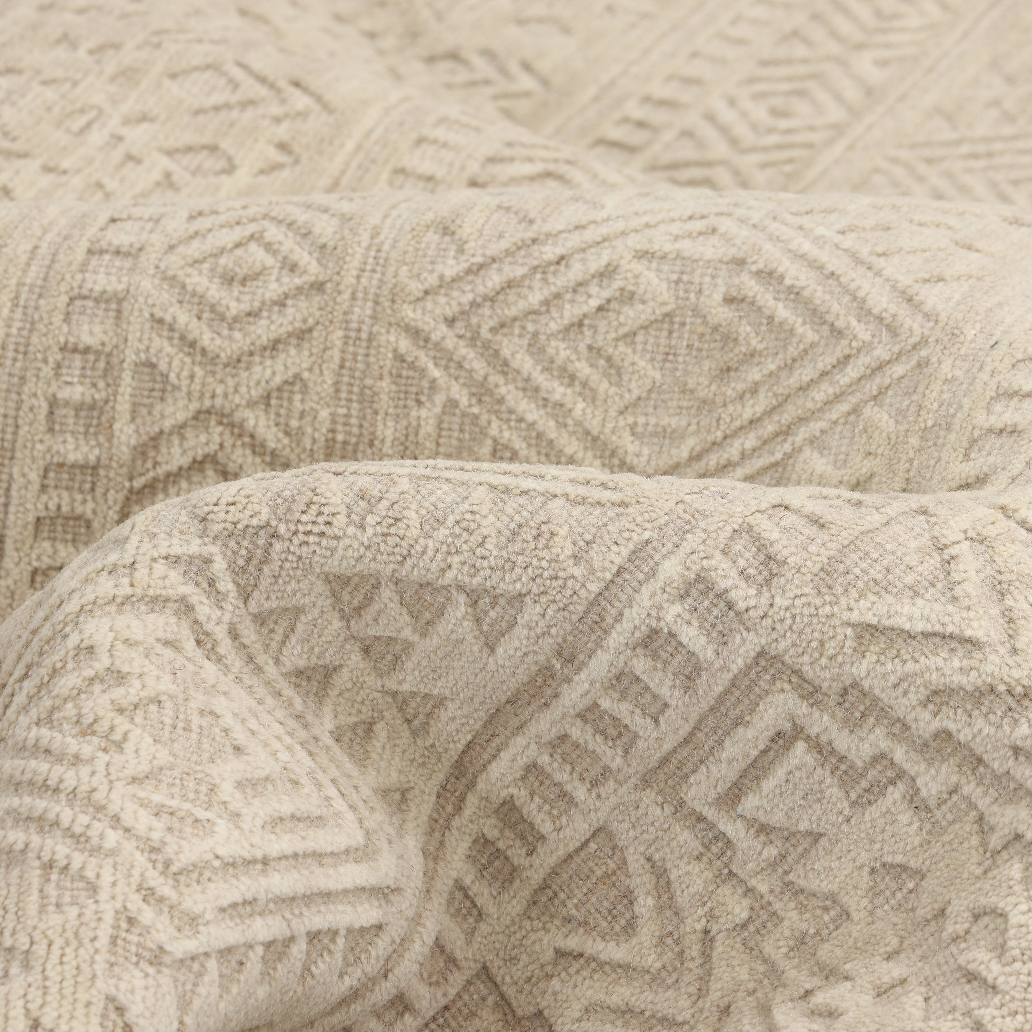 Fallkirk, Handmade Brown Area Rug