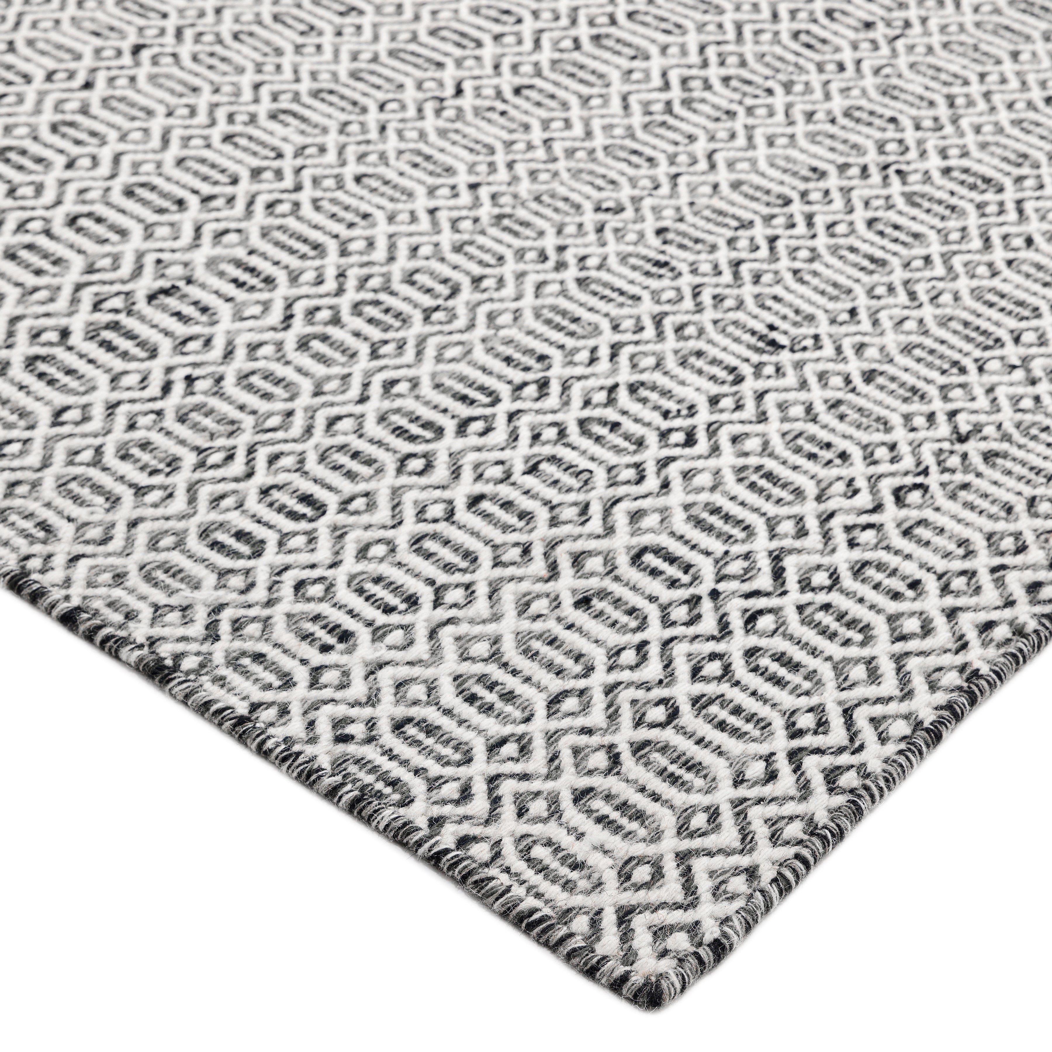 Chatham Hand Woven Contemporary Geometric Gray Area Rug