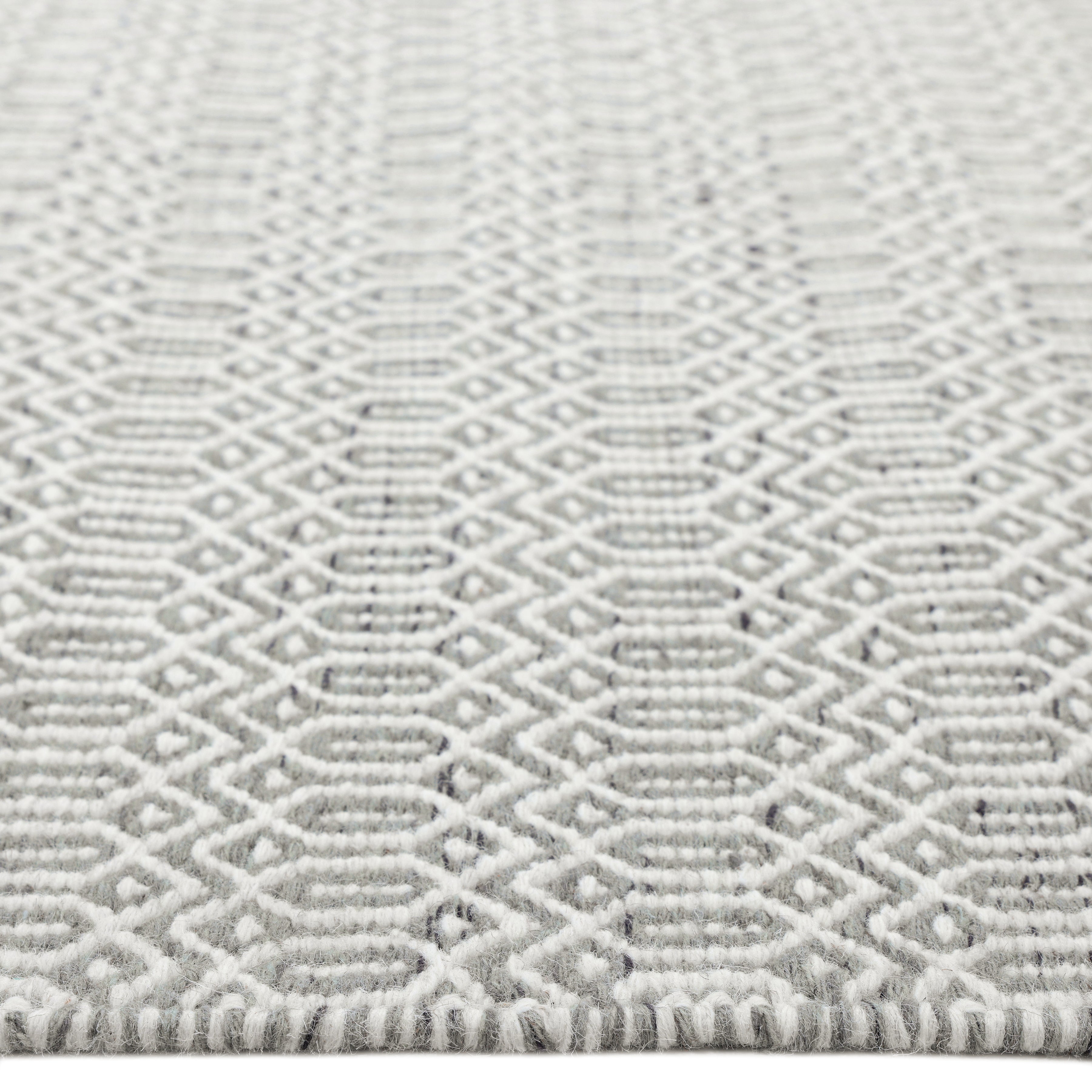 Chatham Hand Woven Contemporary Geometric Gray Area Rug