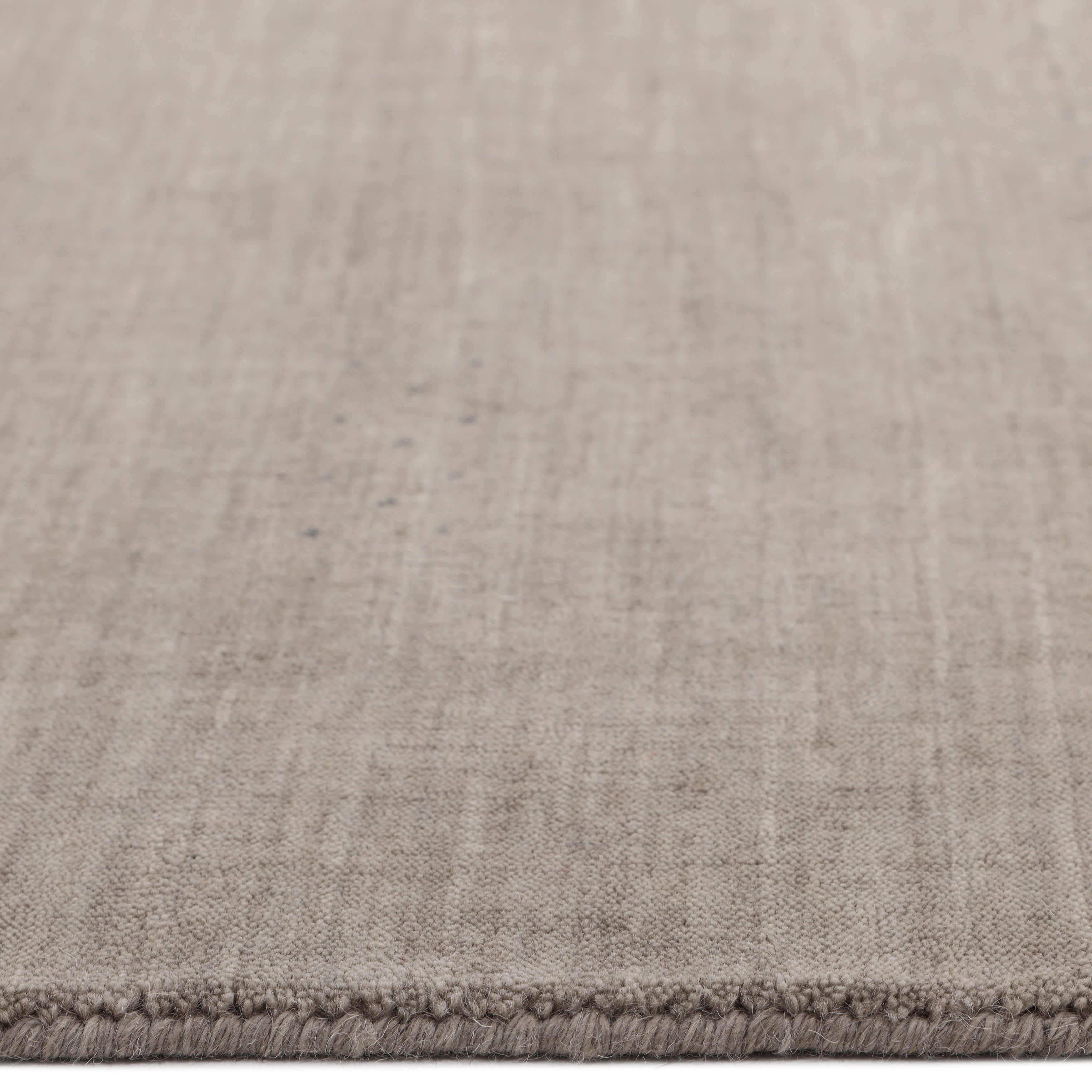 Hartford Hand-Loomed Bohemian Tribal Taupe Area Rug