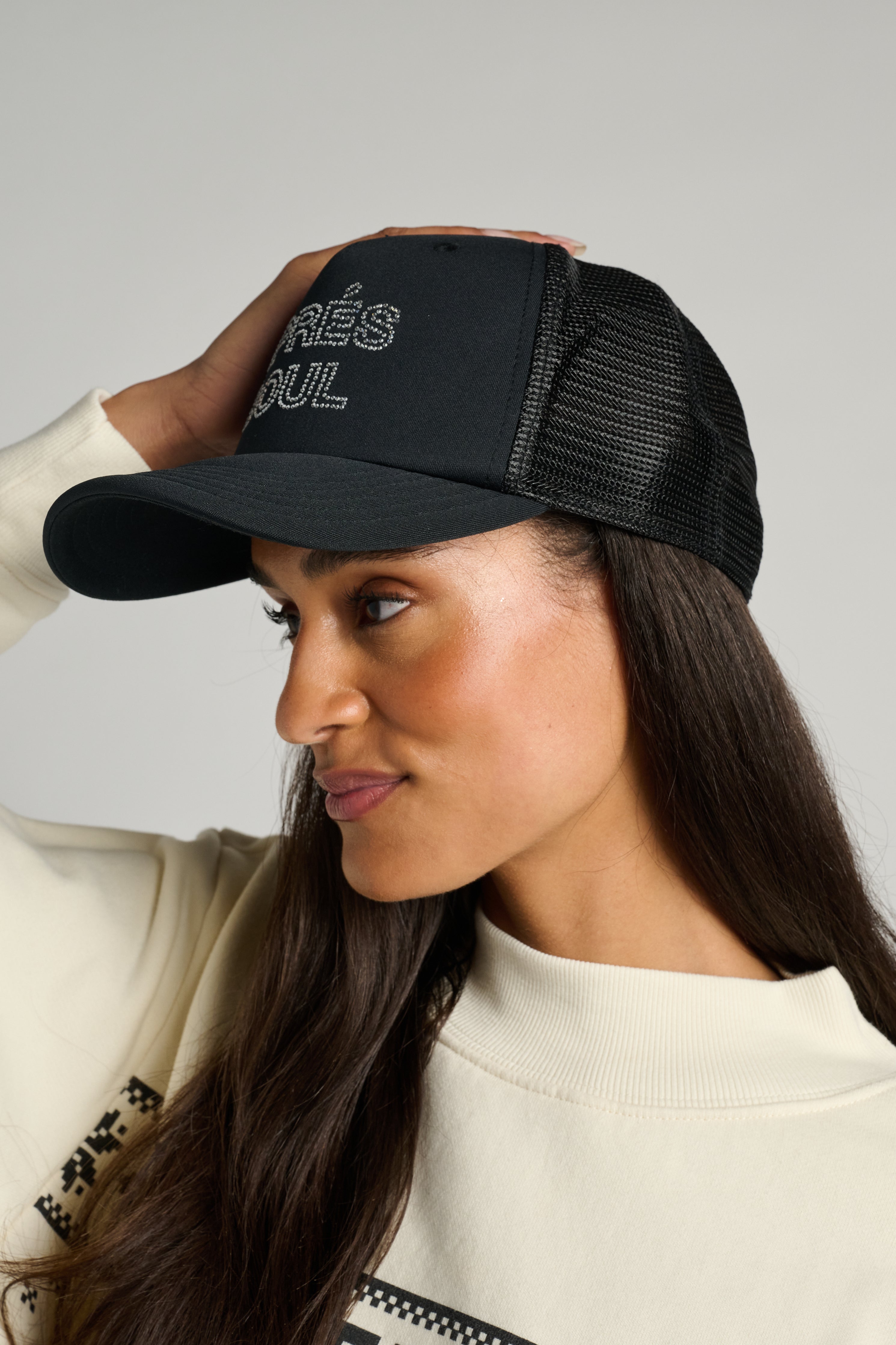 Apres Soul Rhinestone Trucker | Soul by SoulCycle