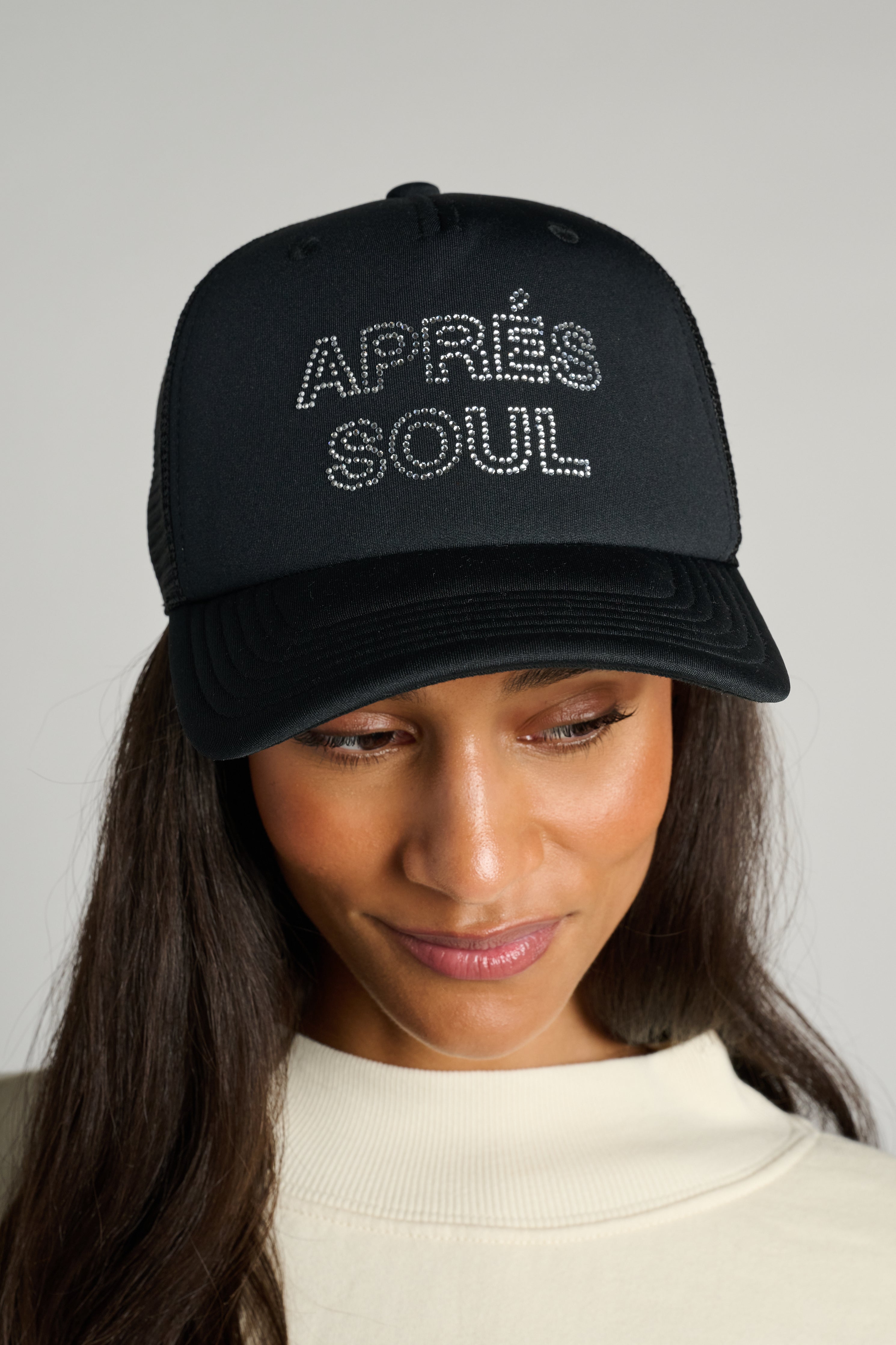 Apres Soul Rhinestone Trucker | Soul by SoulCycle