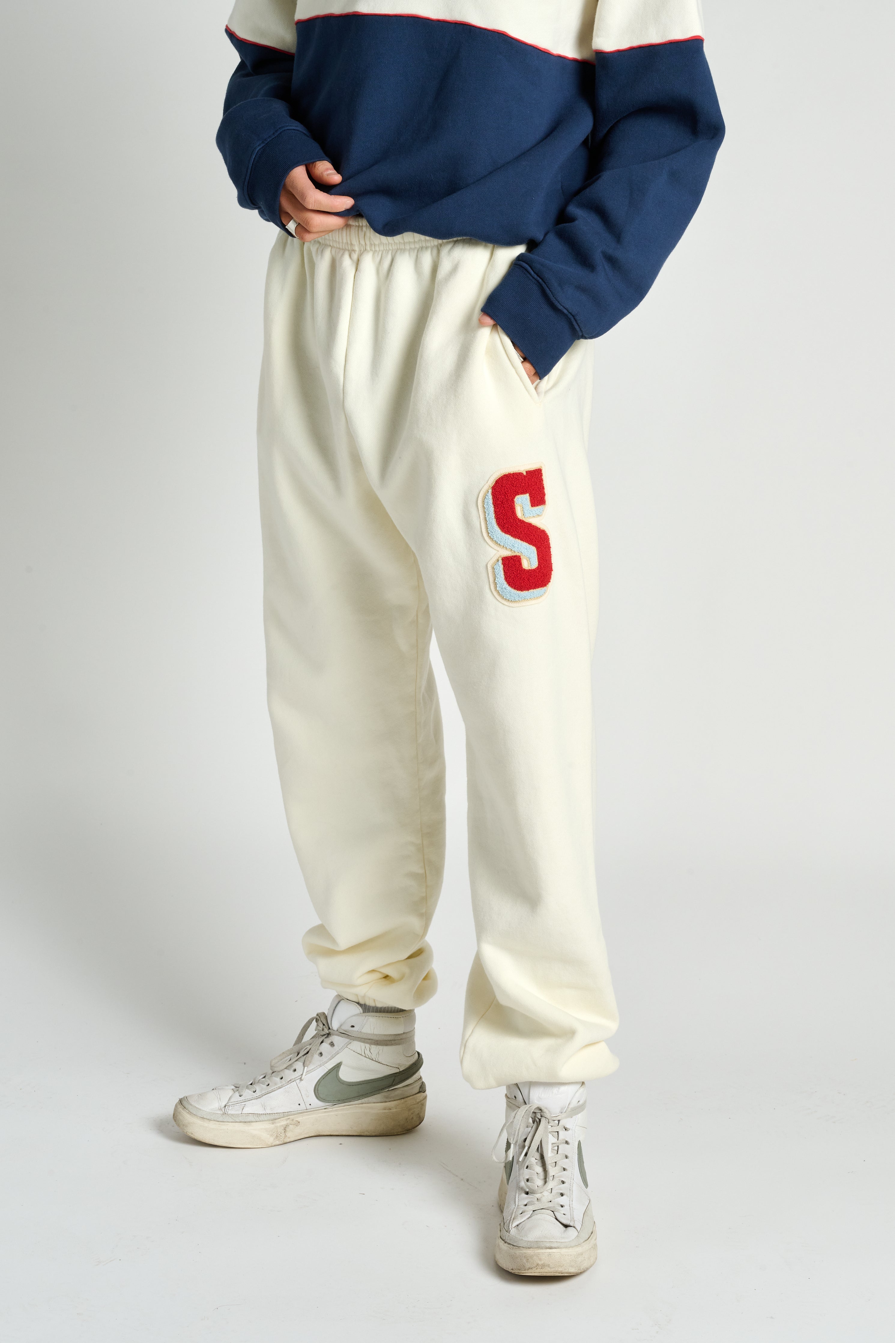 Dylan Sweatpant w/ Chenille Patch | Soul by SoulCycle