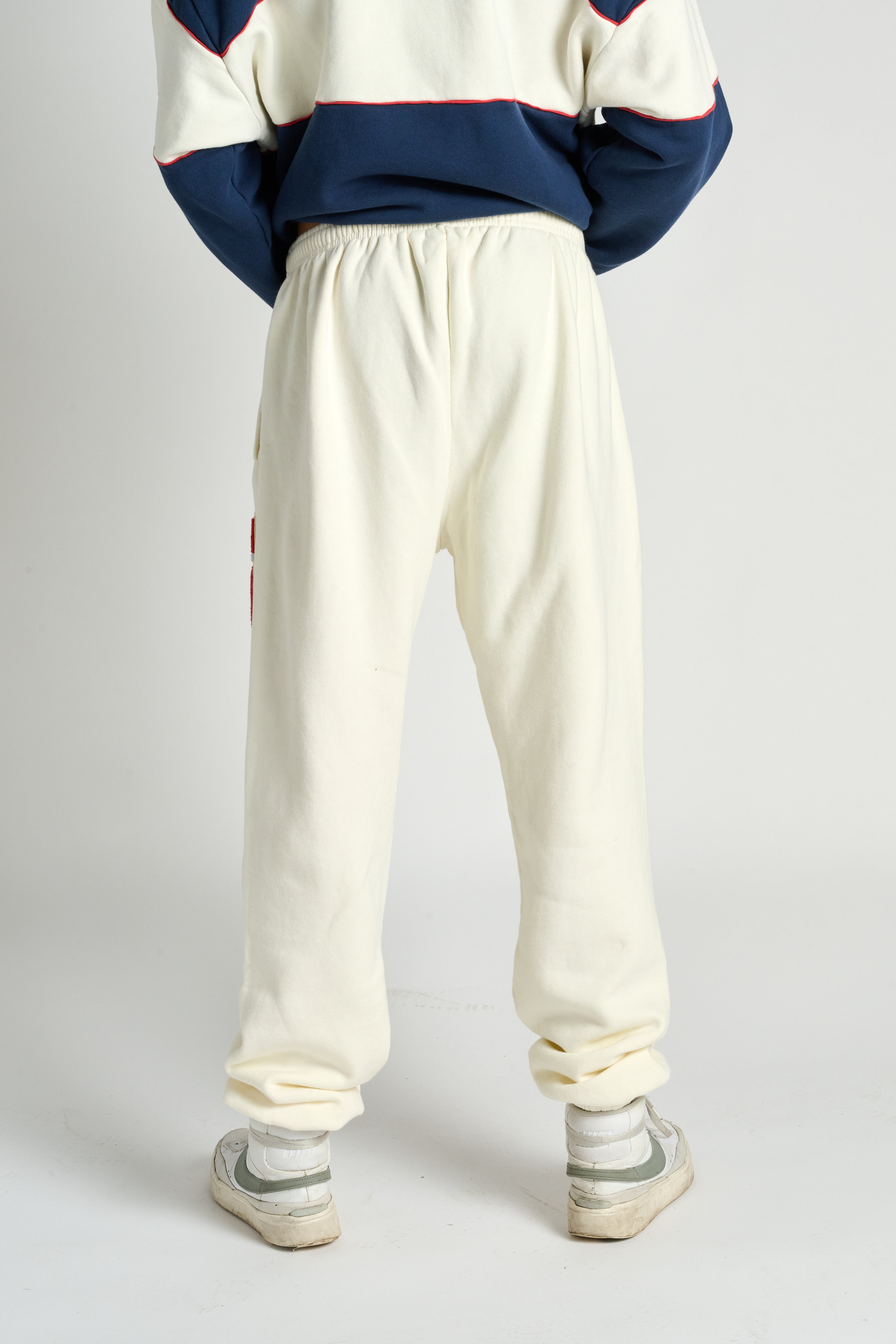Dylan Sweatpant w/ Chenille Patch | Soul by SoulCycle