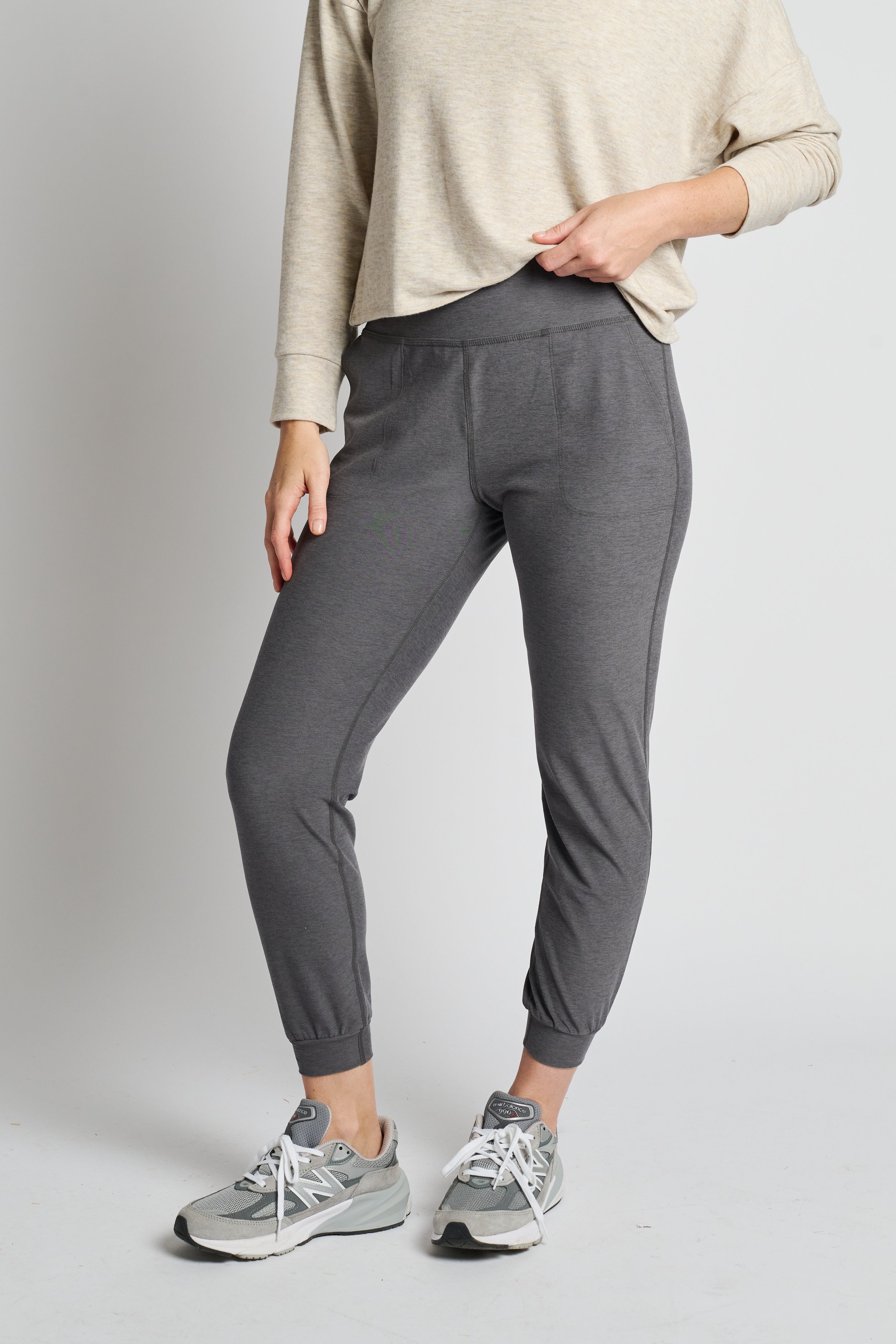 Spacedye Midi Jogger | Beyond Yoga