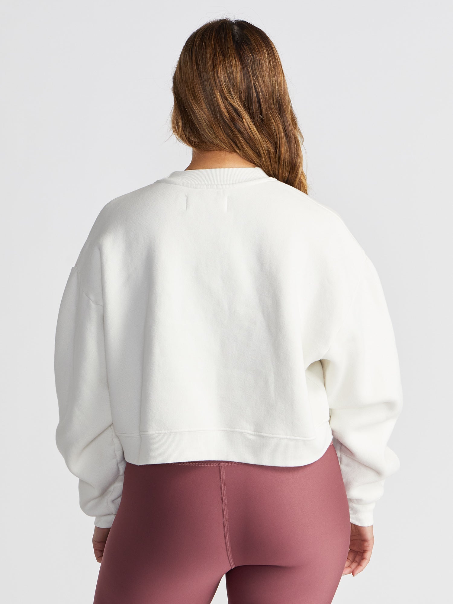 PERRY CROP IVORY CREW | Soul by SoulCycle