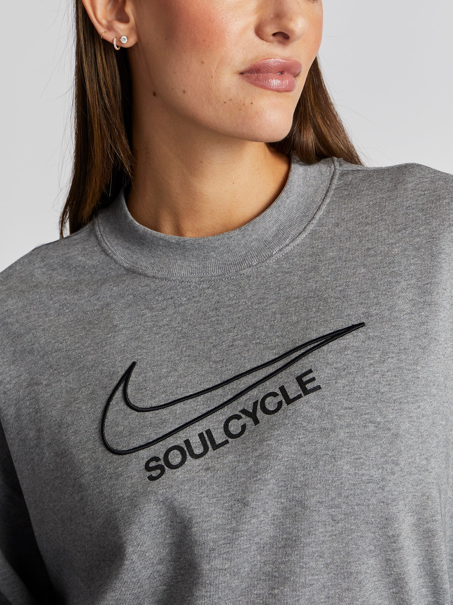GRAPHIC CREWNECK | Nike