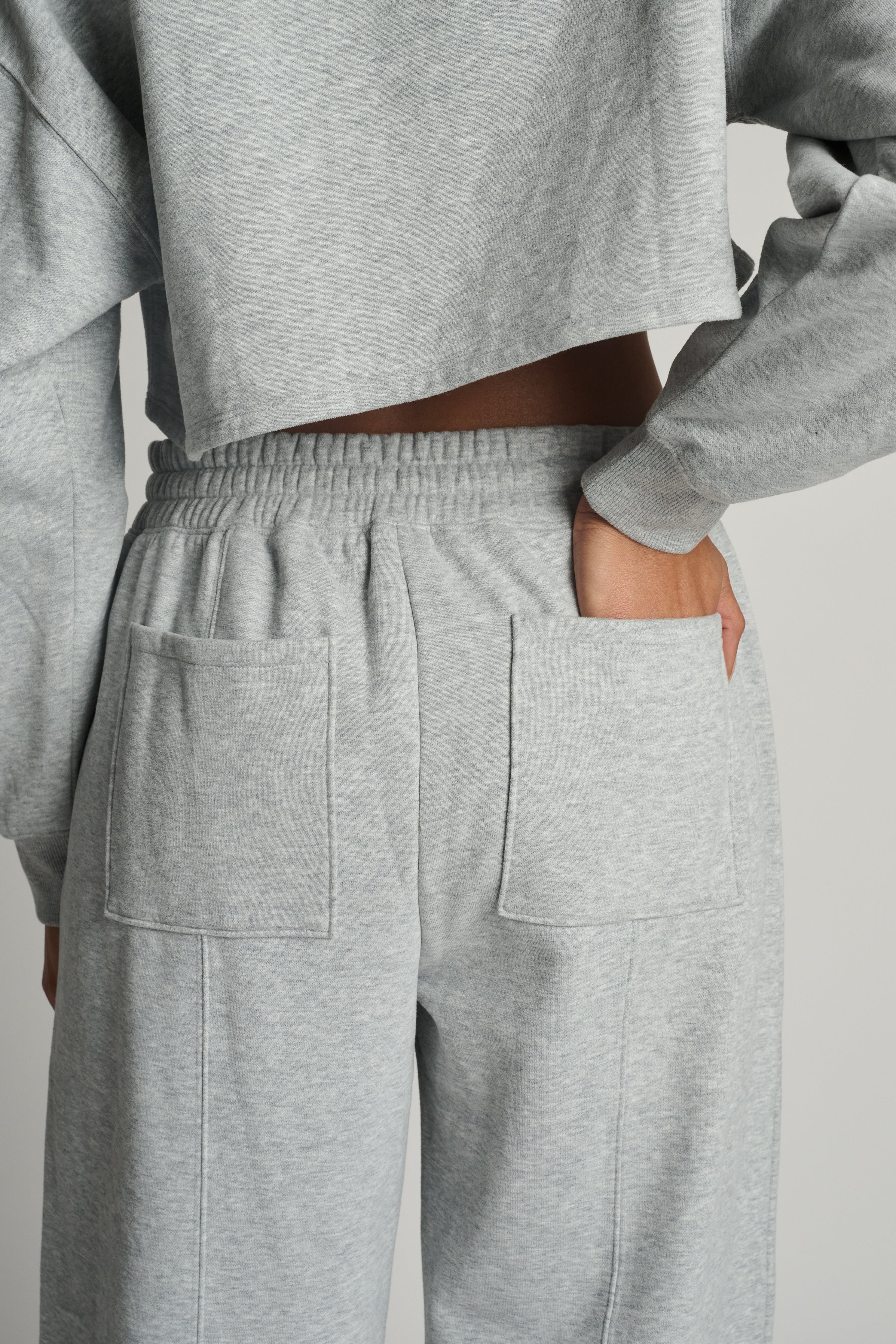 Luxfleece Light Barrel Sweatpant | Beyond Yoga