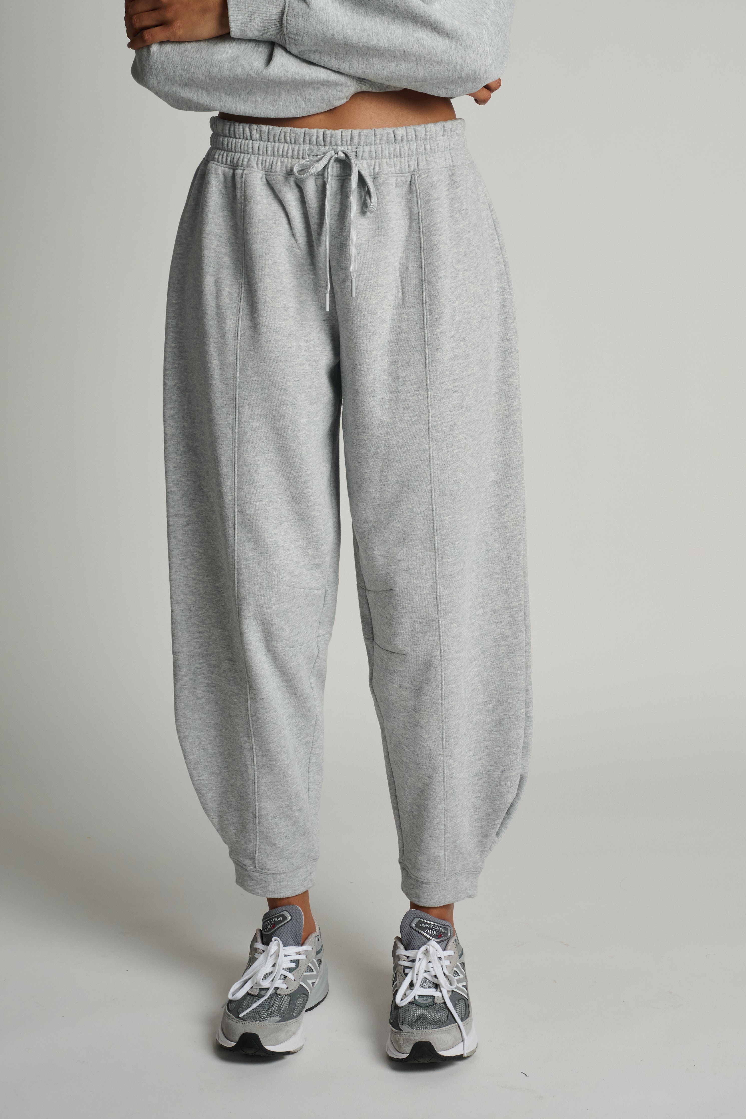 Luxfleece Light Barrel Sweatpant | Beyond Yoga