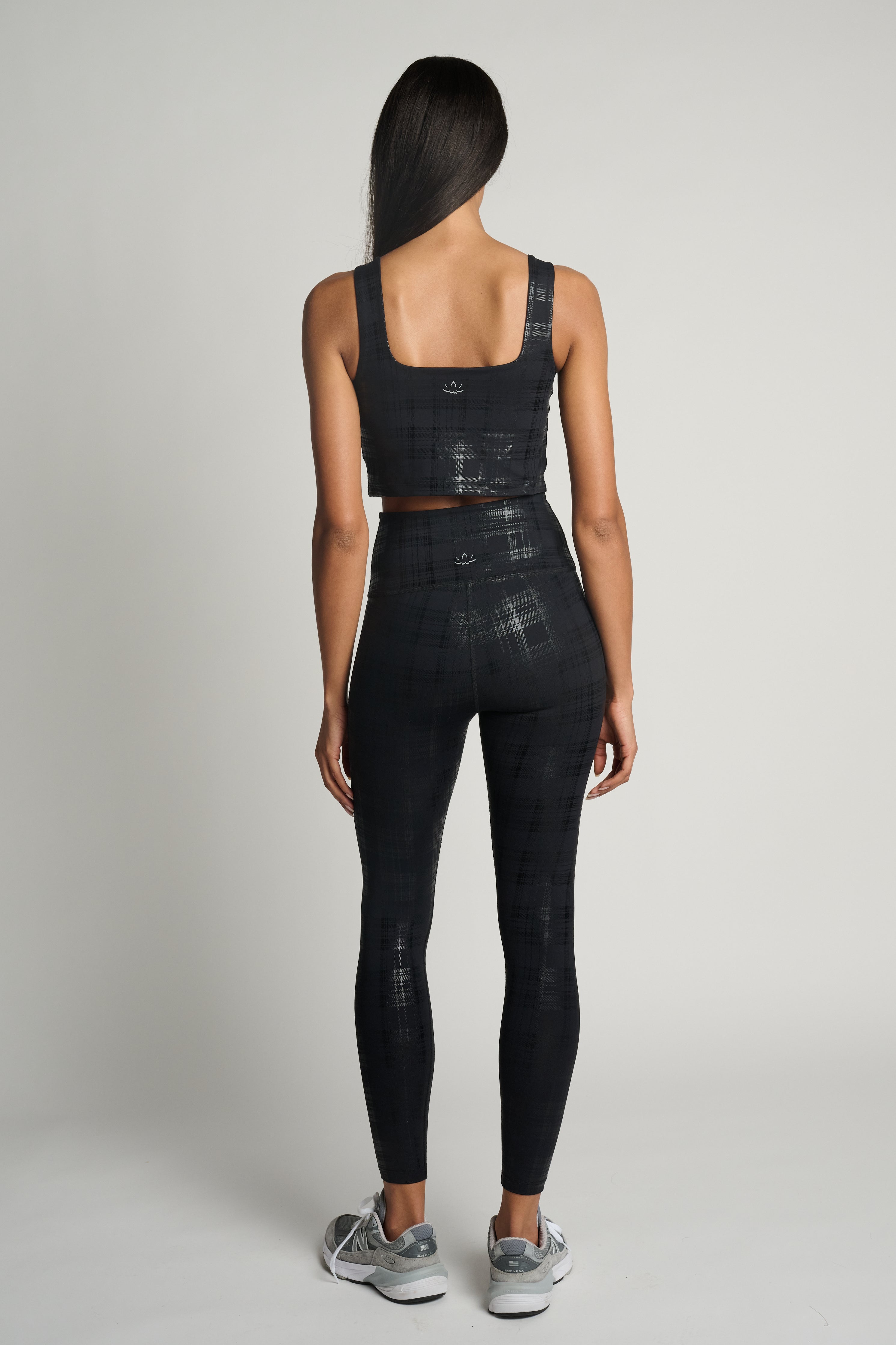 High Waisted Midi Legging | Beyond Yoga