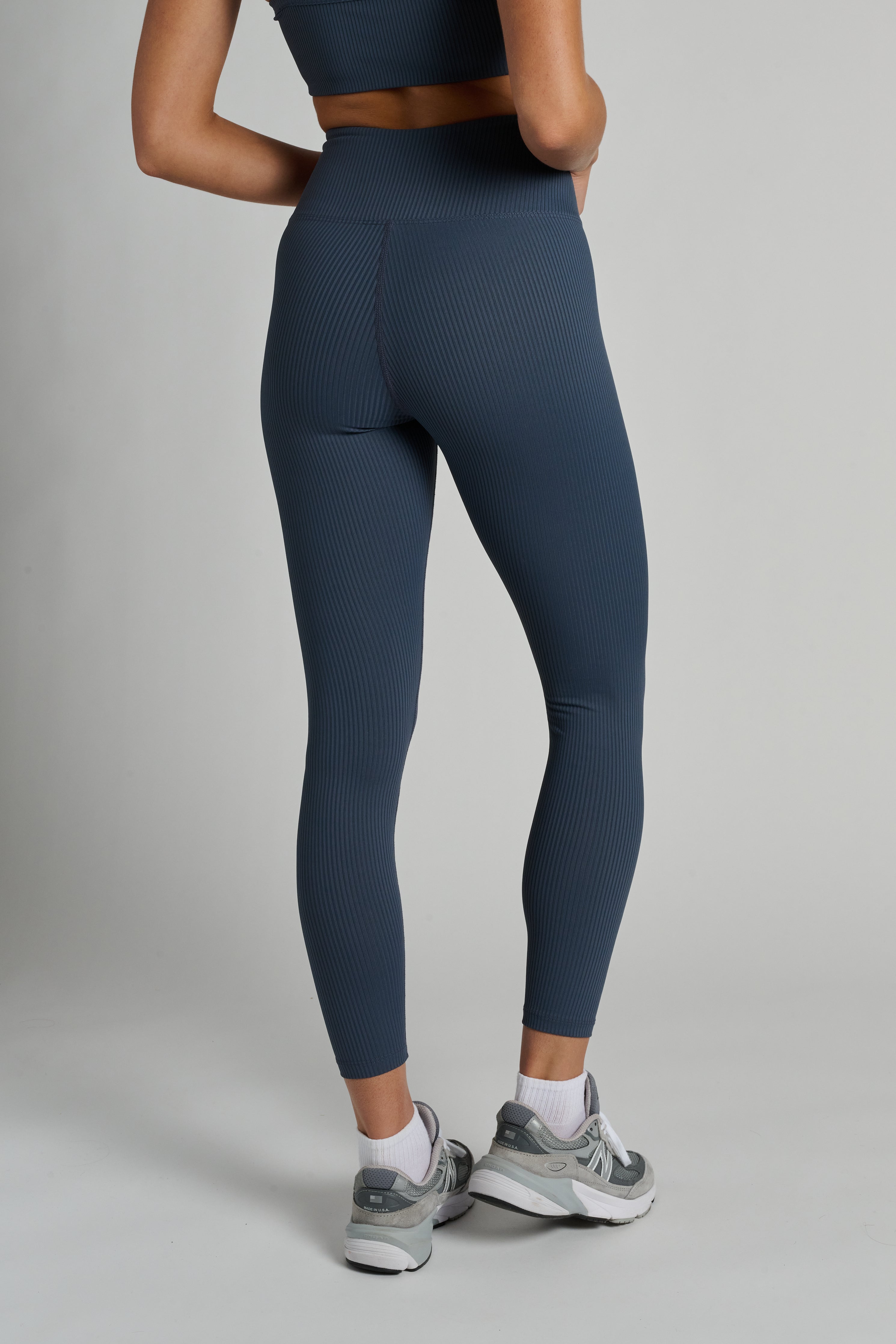 Ribbed Veronica Legging | Year of Ours