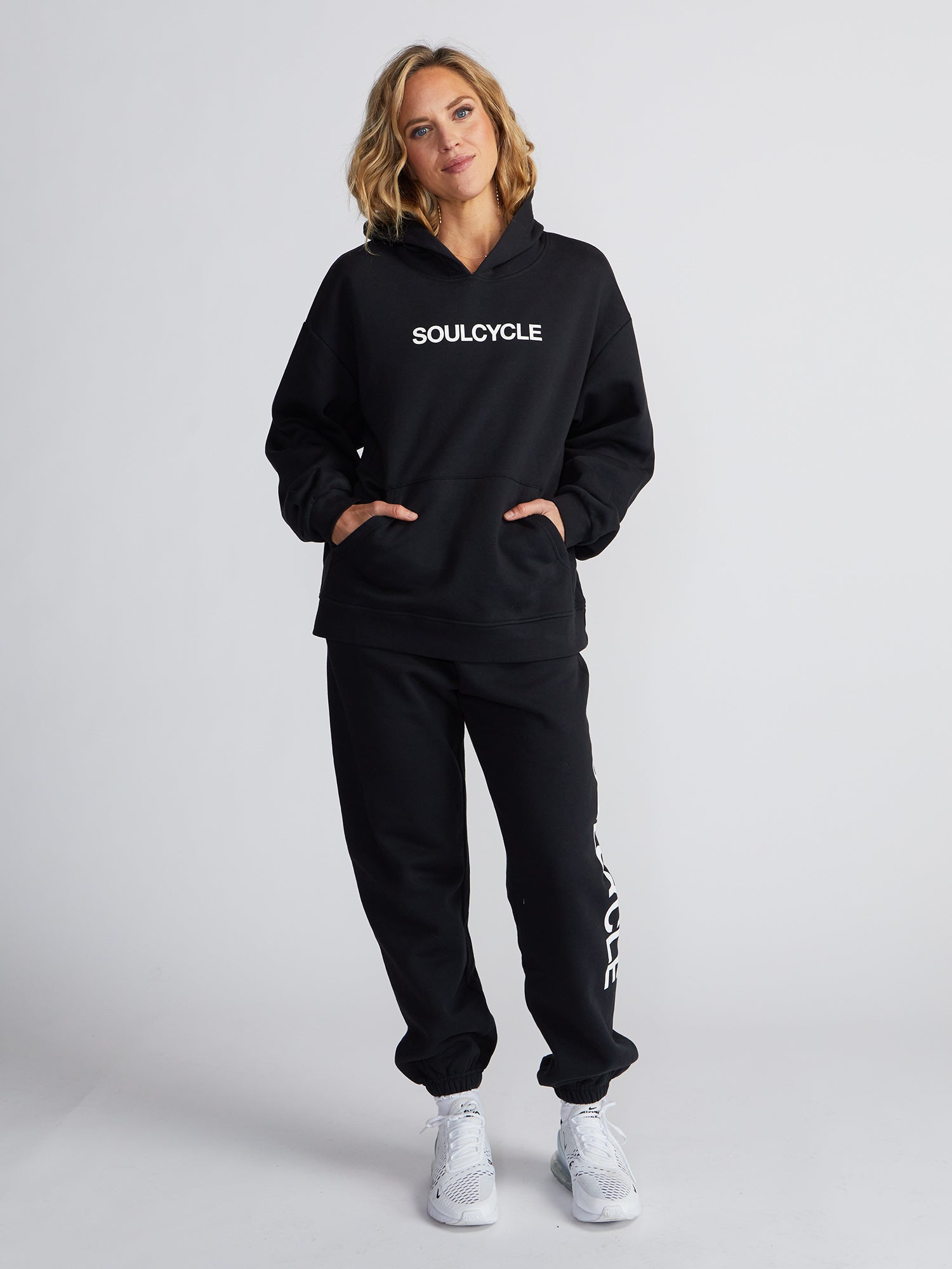 PRYCE CORE BLACK SC HOODIE | Soul by SoulCycle