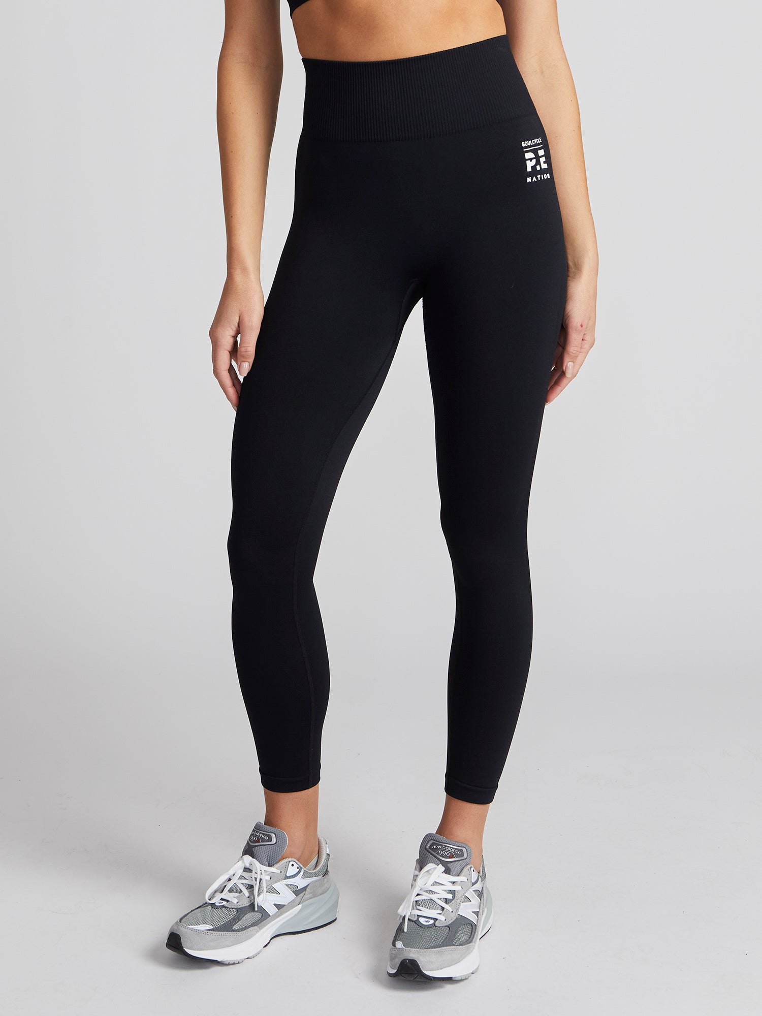 RESTORE SEAMLESS LEGGING | P.E Nation