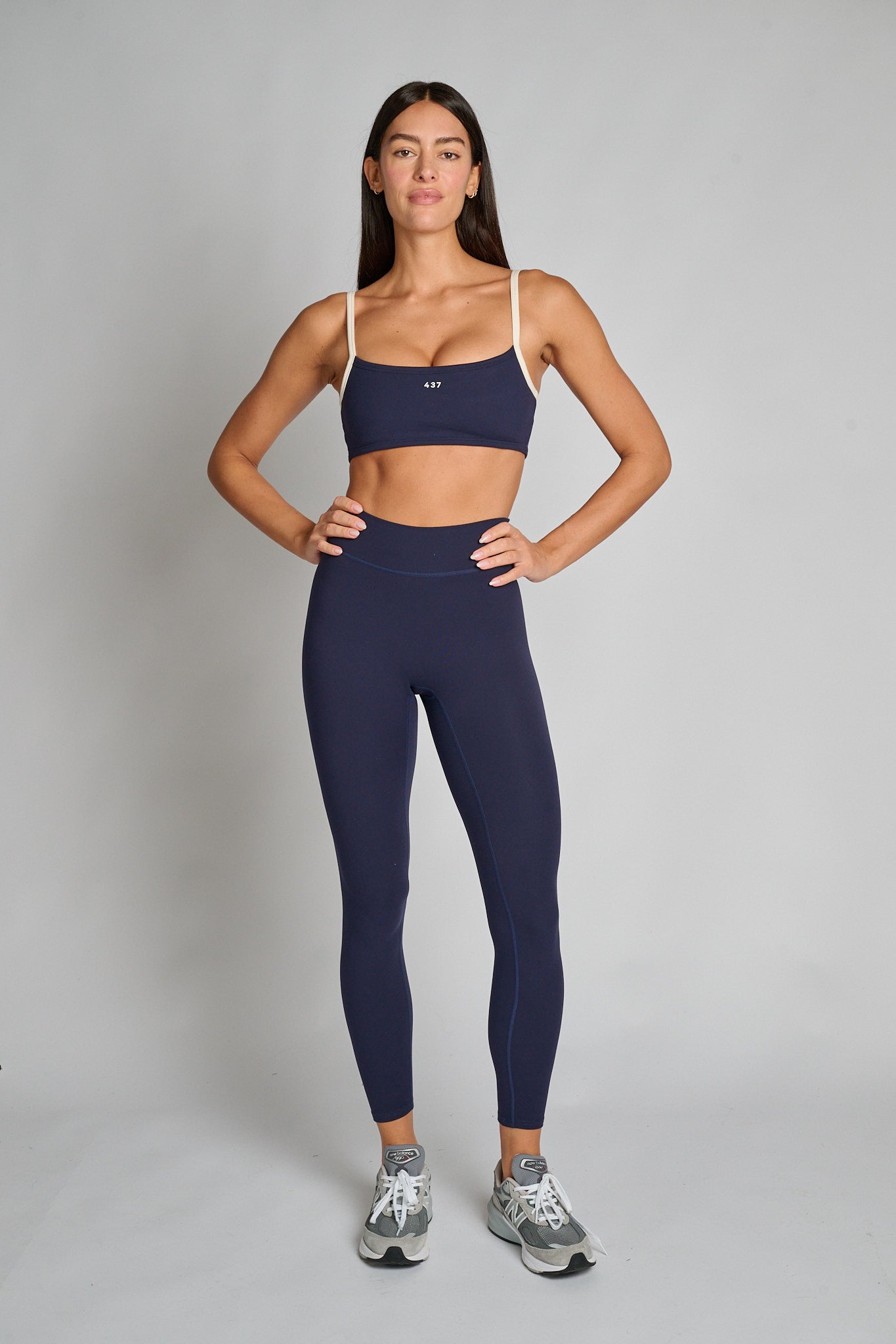 The Essentials Leggings | 437