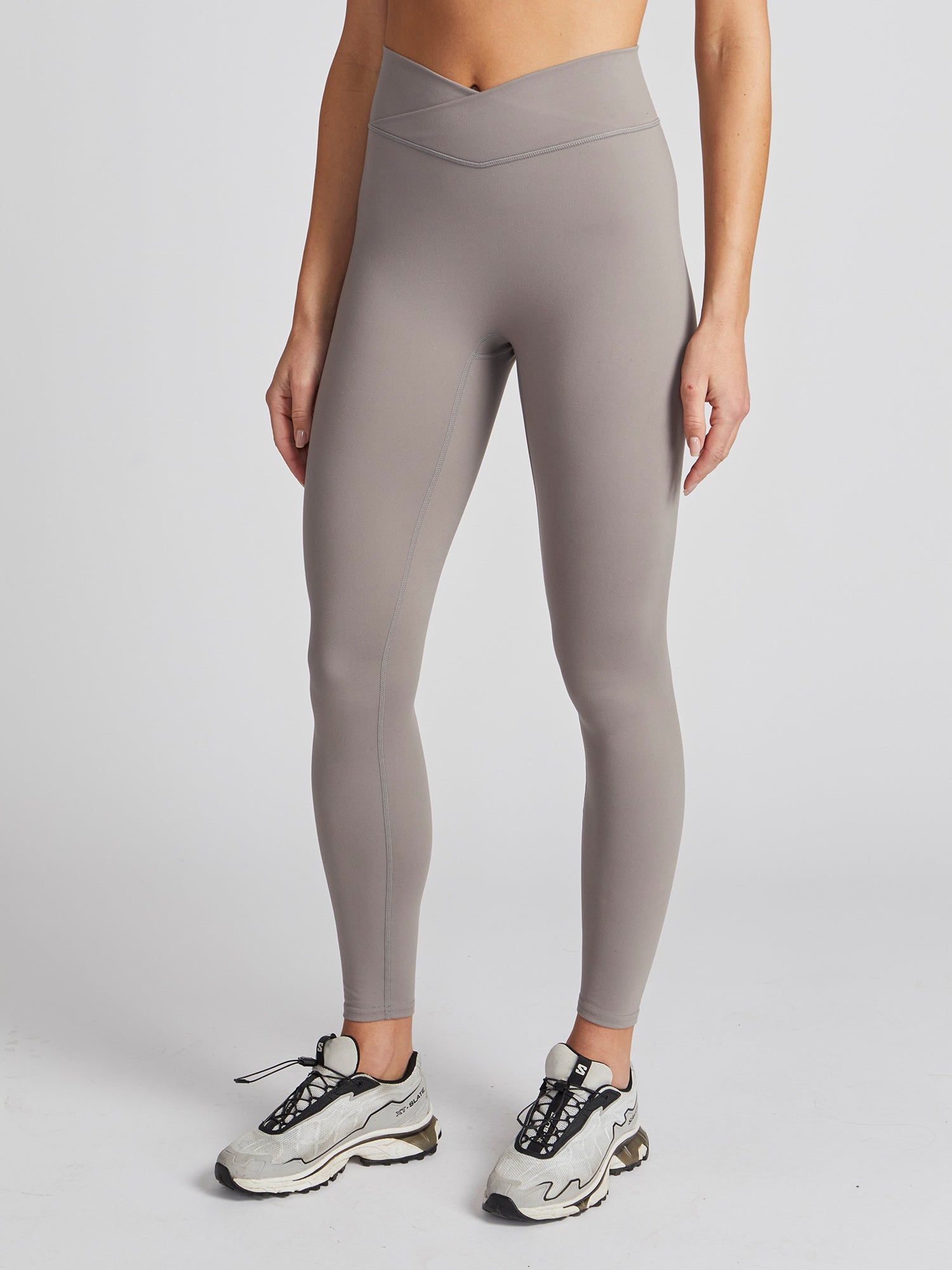THE V LEGGING | 437