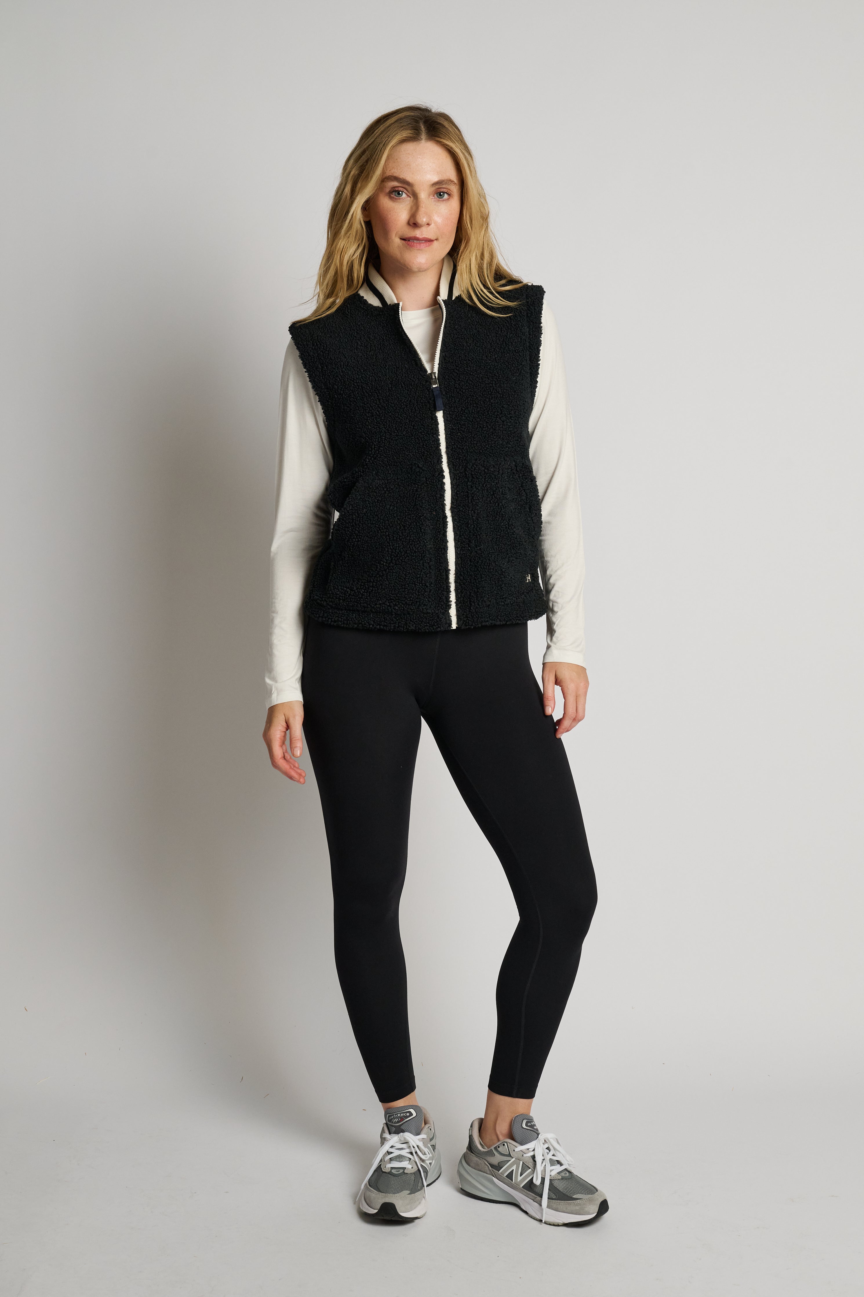 Aster Sherpa Vest | Splits59