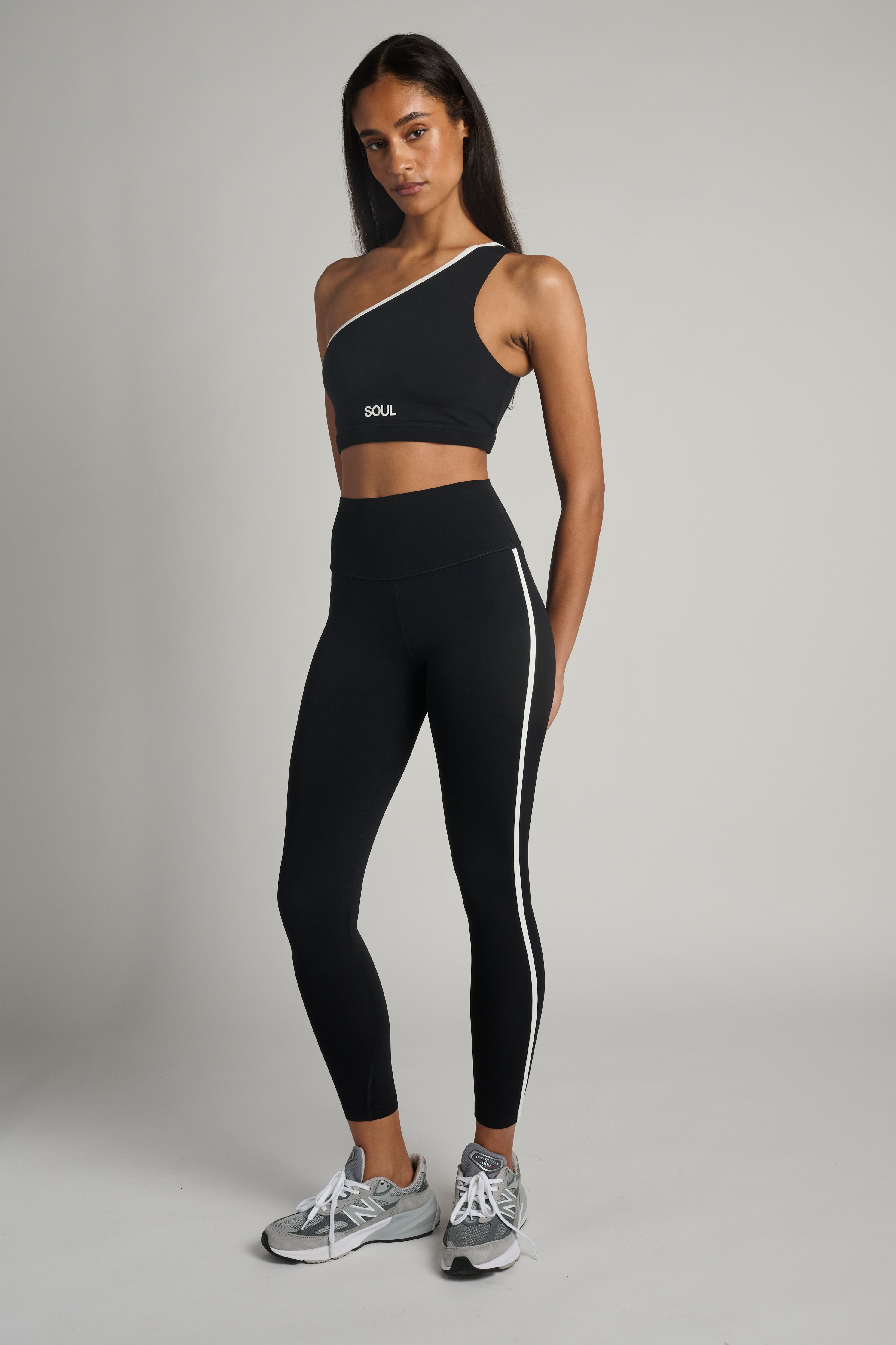 Josie Airweight One Shoulder Bra | Splits59