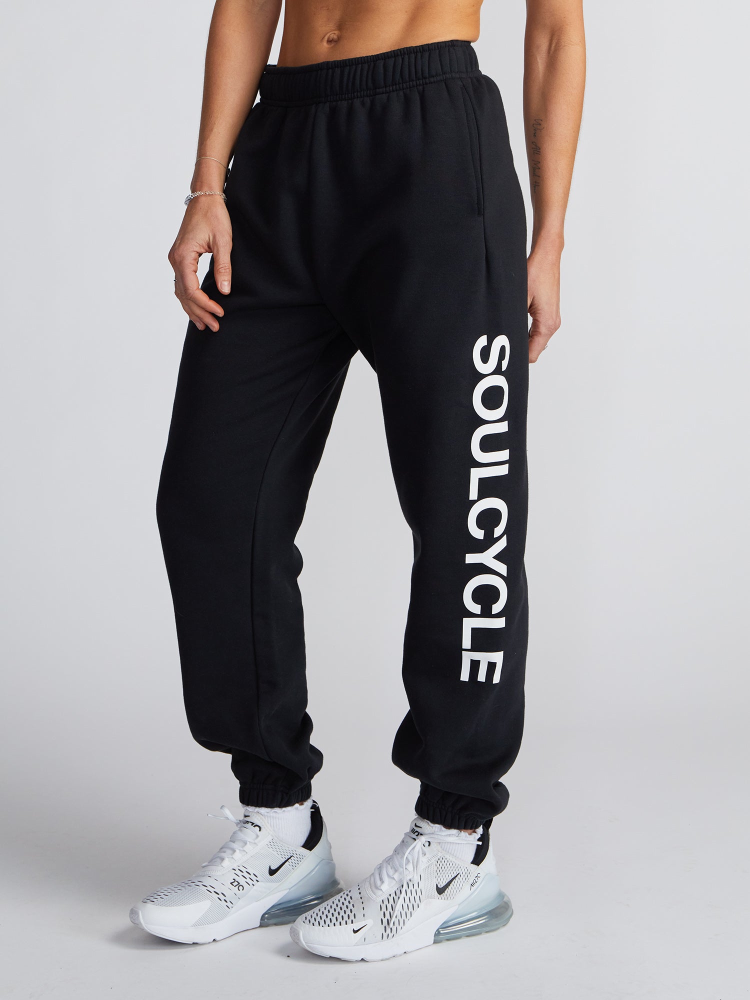 BILLIE CORE BLACK SC SWEATPANT | Soul by SoulCycle
